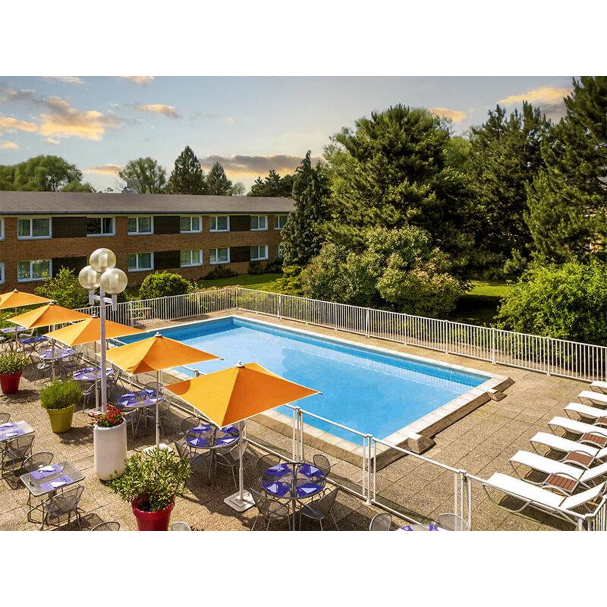 Smartbox Journée à 2 au Parc Zoologique d'Amnéville avec nuit à l'hôtel - Coffret Cadeau Multi-thèmes