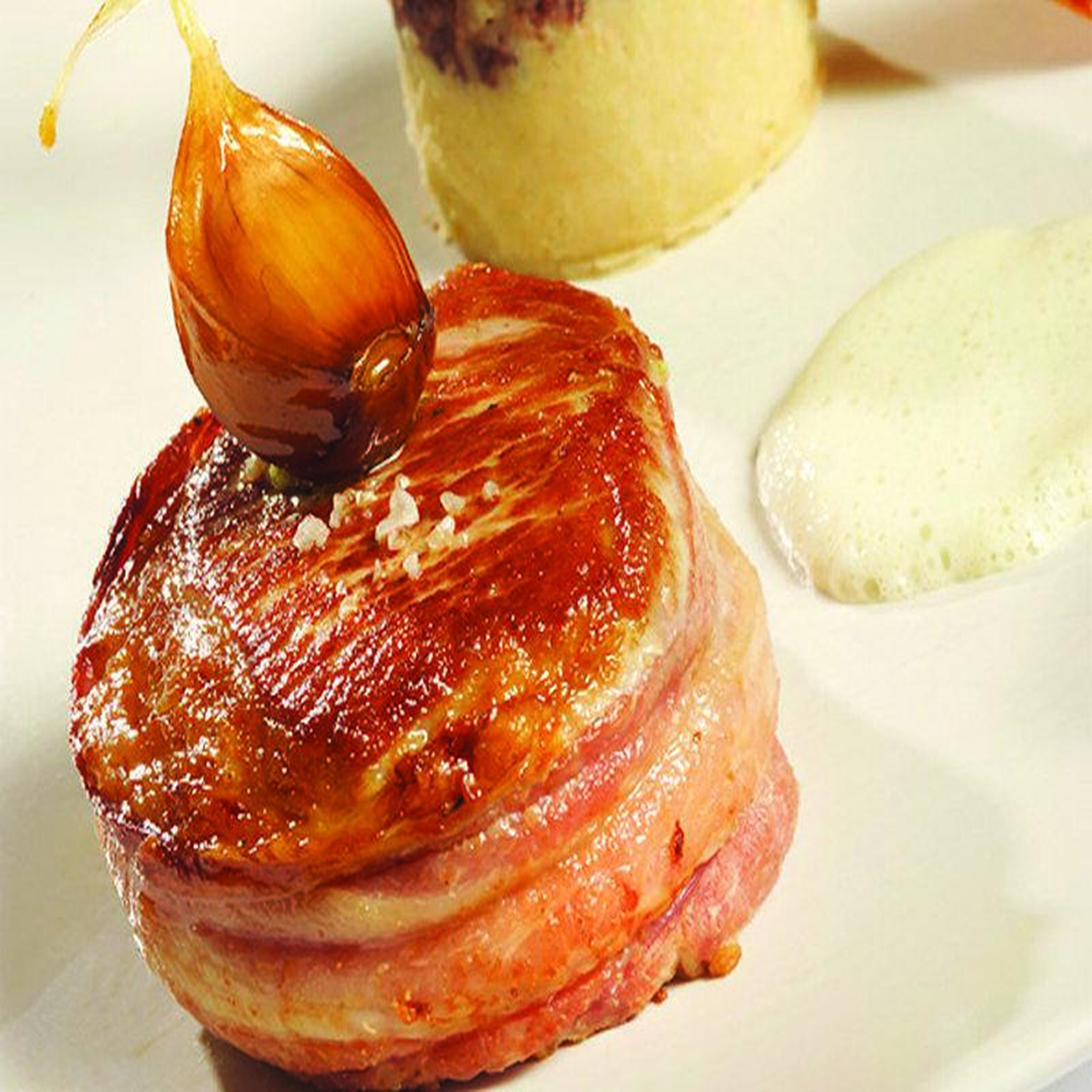 Voir la diapositive 6 : Smartbox Dîner avec spécialités locales en france pour deux - coffret cadeau gastronomie