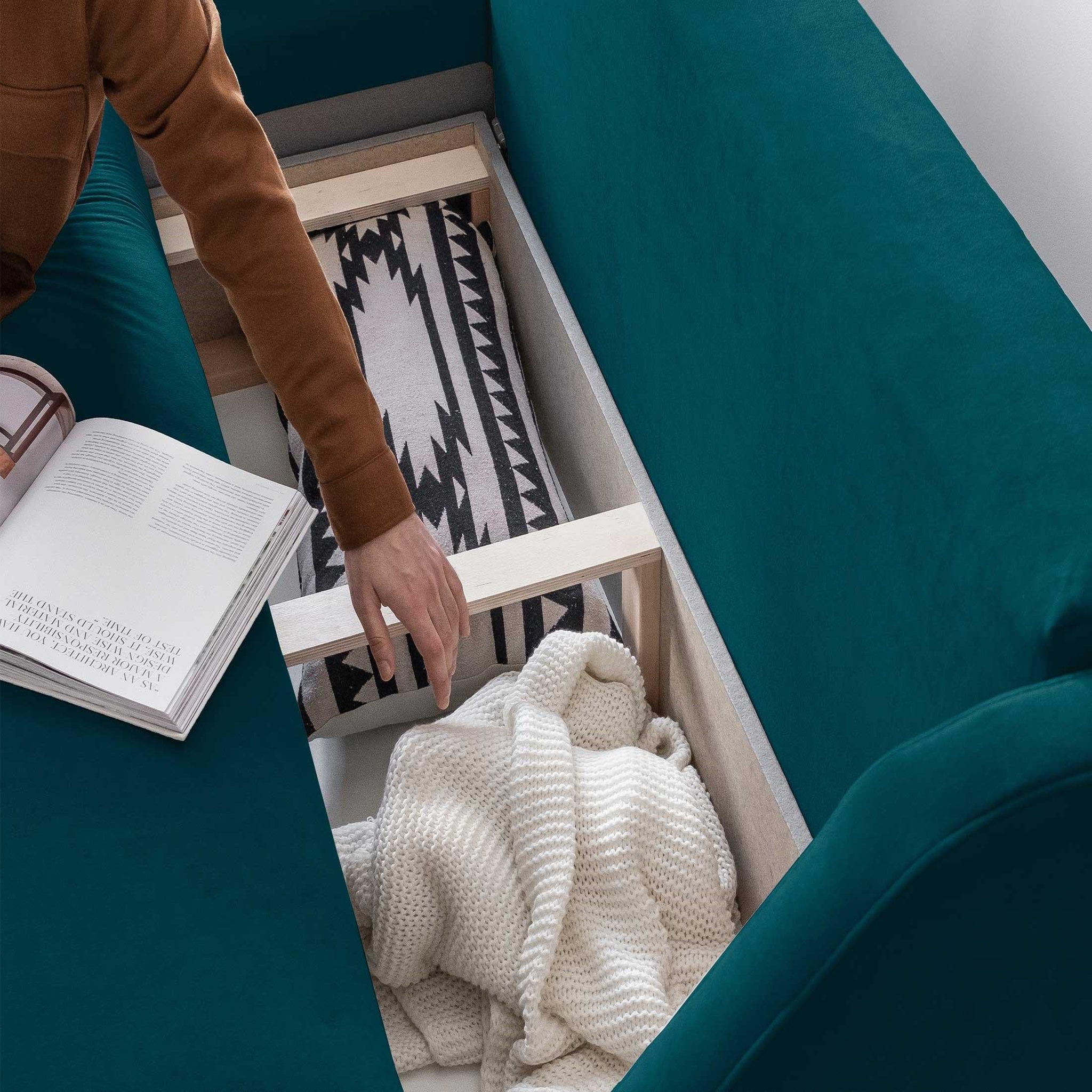 Voir la diapositive 3 : BEST MOBILIER Royal - canapé d'angle gauche - 4 places - convertible avec coffre - en velours