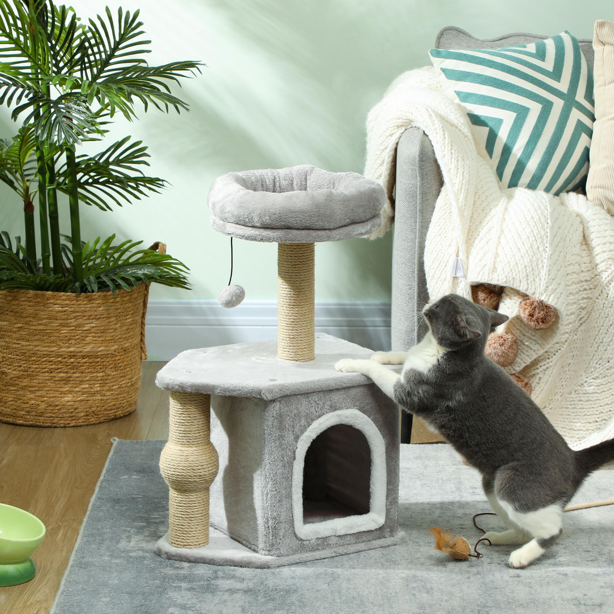 Voir la diapositive 2 : PAWHUT Arbre à chat h.66 cm poteaux à griffer jute lit maison chat plateforme balle de jeu gris