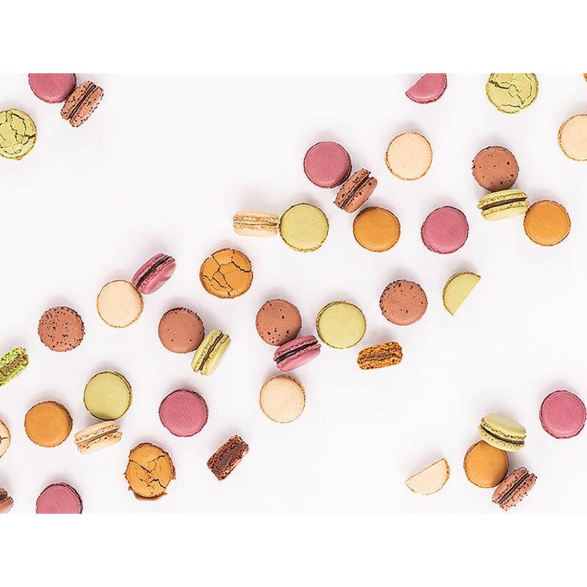 Smartbox Coffret signé Fauchon : 32 macarons avec bouteille de champagne livré à domicile - Coffret Cadeau Gastronomie