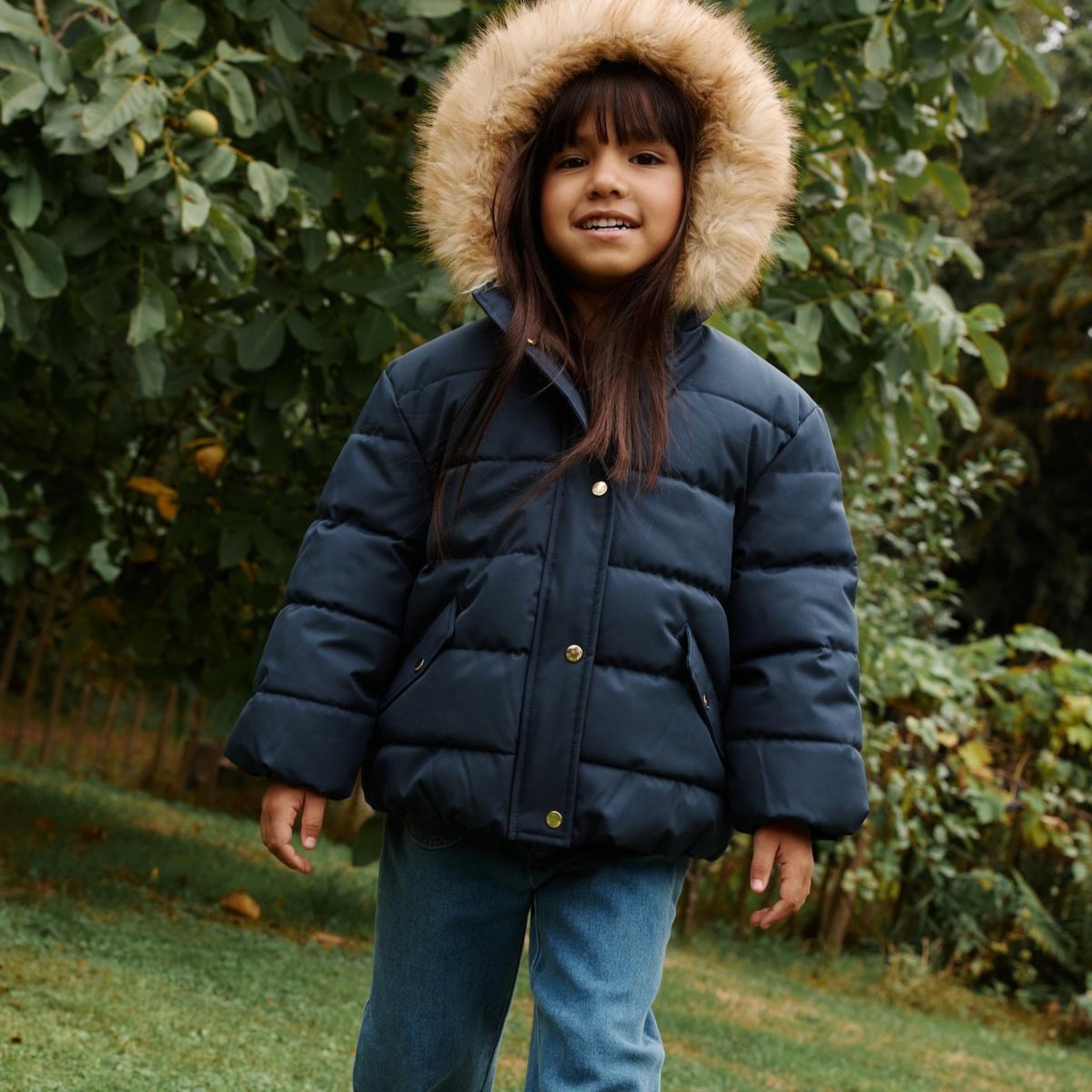 Voir la diapositive 5 : PETIT BEGUIN Doudoune enfant imperméable doublée sherpa avec capuche Adèle