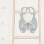Voir la diapositive 2 : Atmosphera Kids Toise pour Enfant Déco  Koala  115cm Blanc & Gris