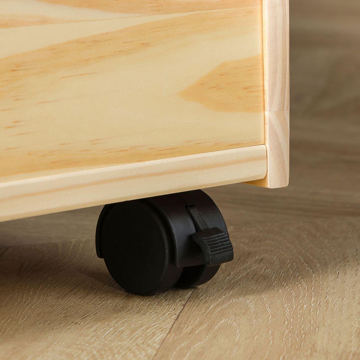 IDIMEX Coffre à jouets BENJAMIN sur roulettes, en pin massif