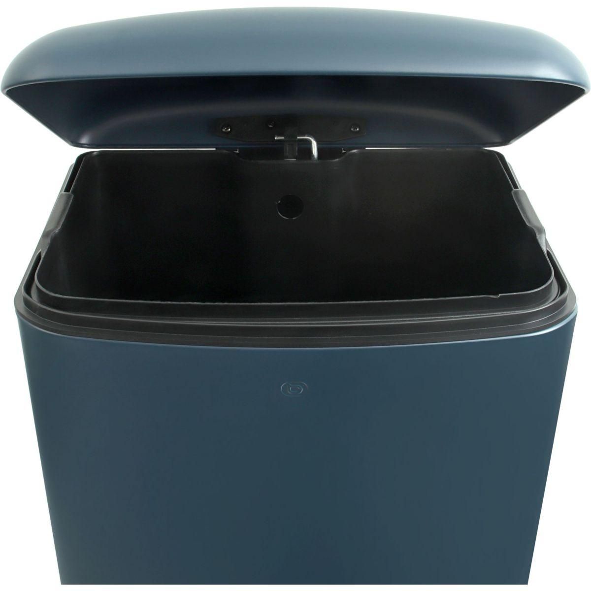 ESSENTIEL B Poubelle manuelle rectangulaire 30L à pédale bleue