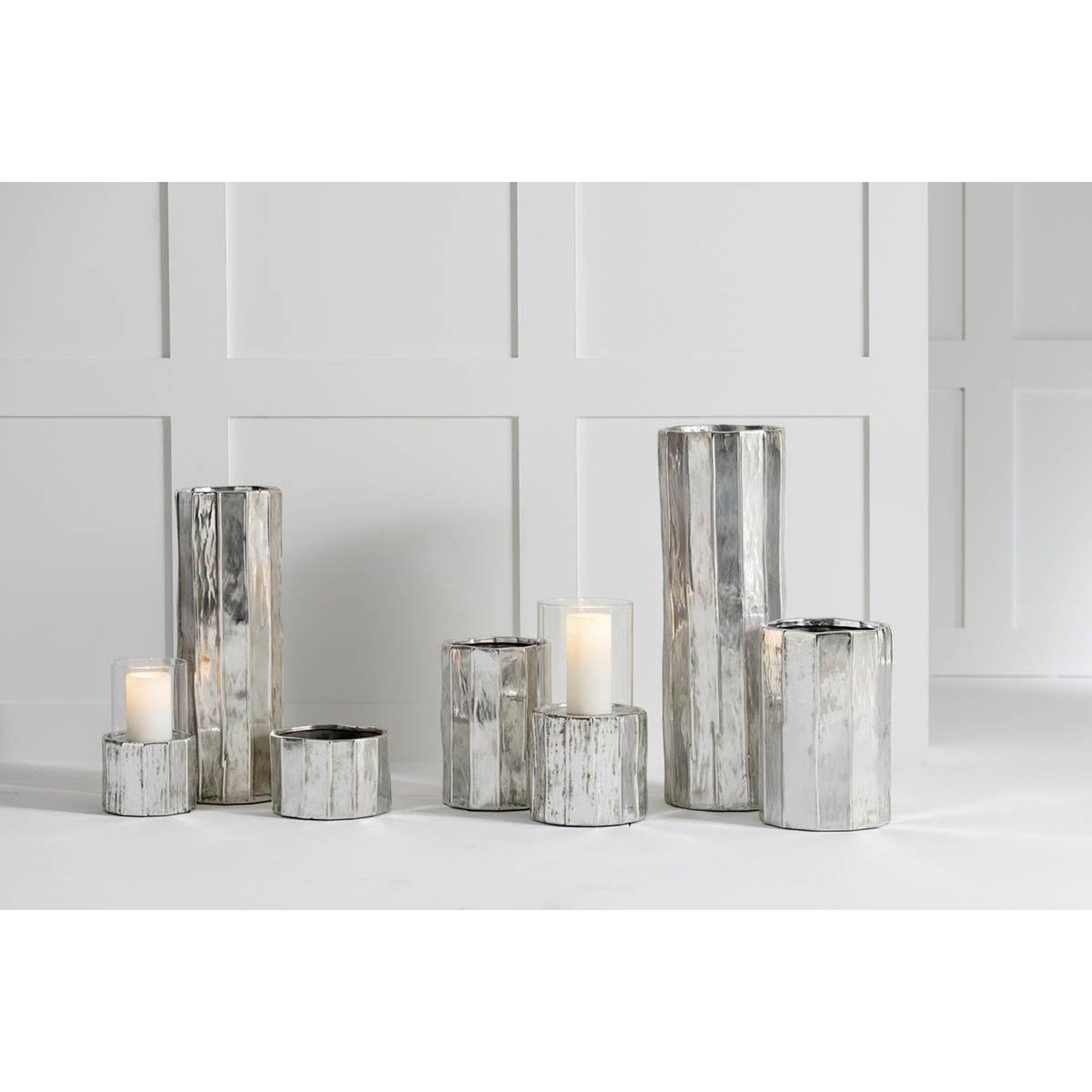 Voir la diapositive 3 : J-LINE Vase design en argile  ary  60cm argent