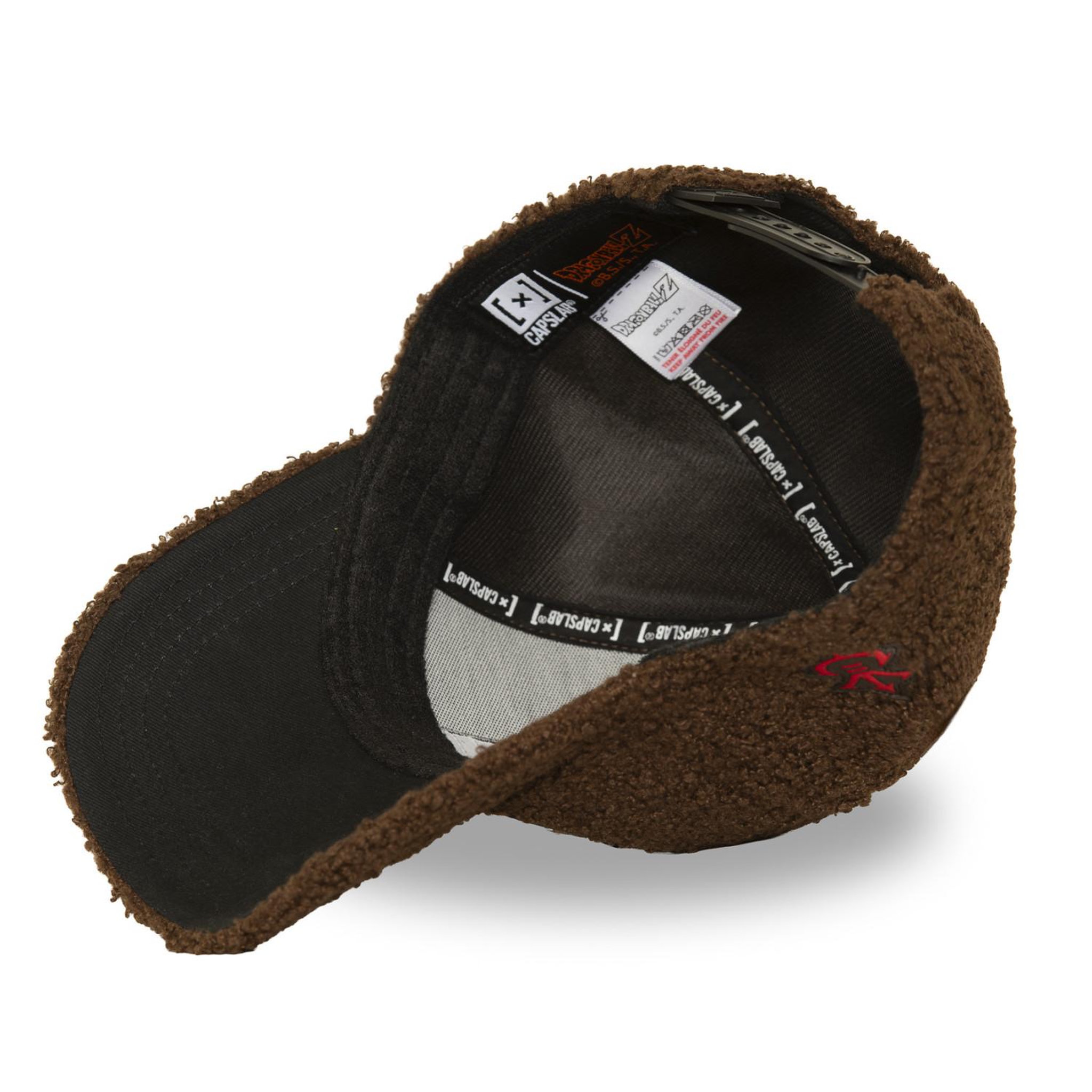 Voir la diapositive 5 : CAPSLAB Casquette baseball en sherpa avec patch dragon ball z sherpa