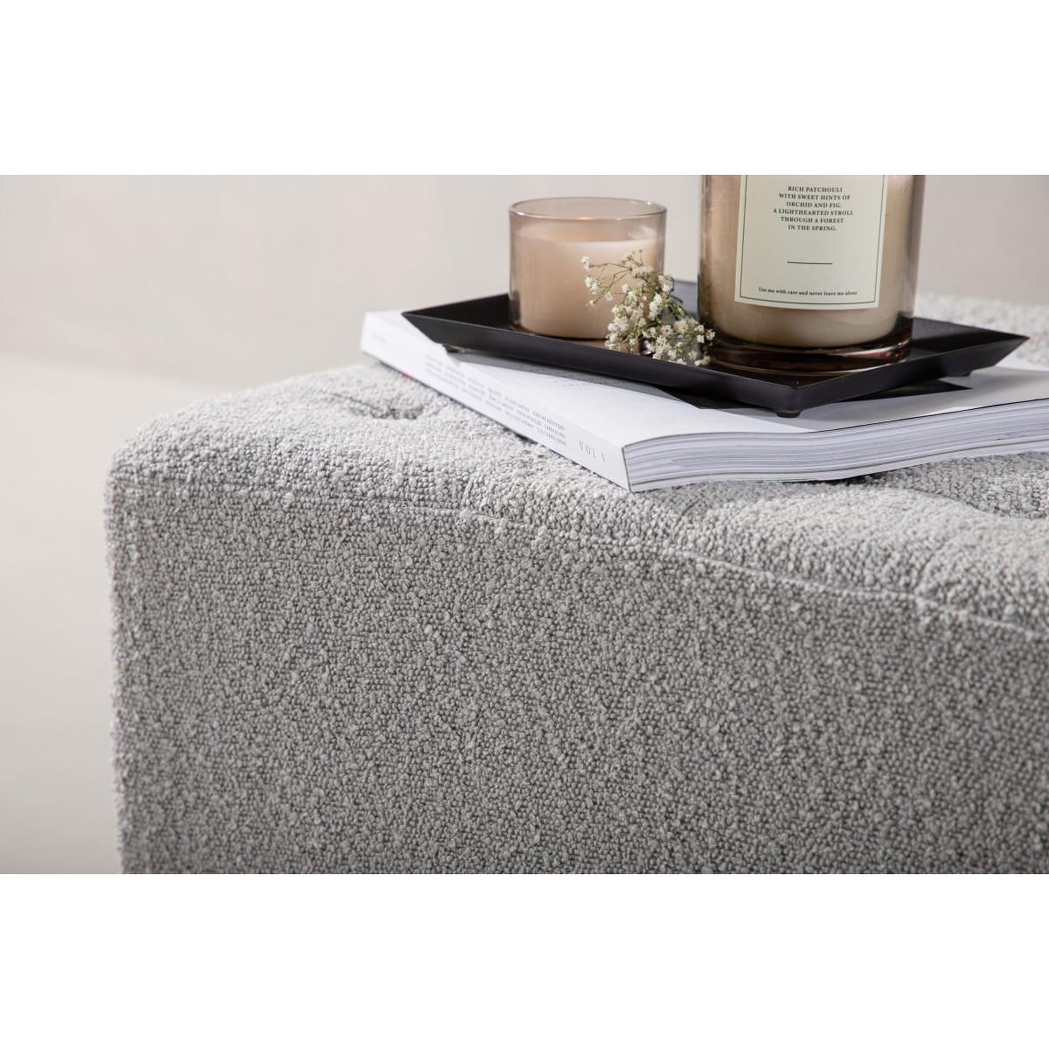 Voir la diapositive 6 : Paris Prix Pouf tissu bouclé  bowie  51cm gris clair