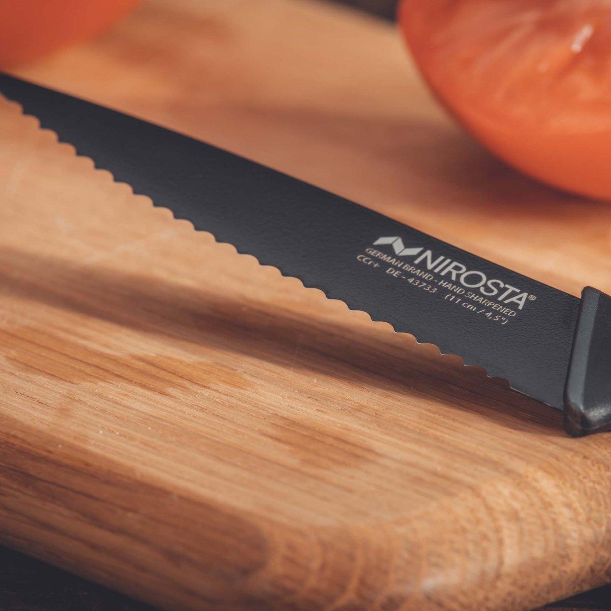 Voir la diapositive 5 : NIROSTA Couteau de cuisine cranté Nirosta Black Edition