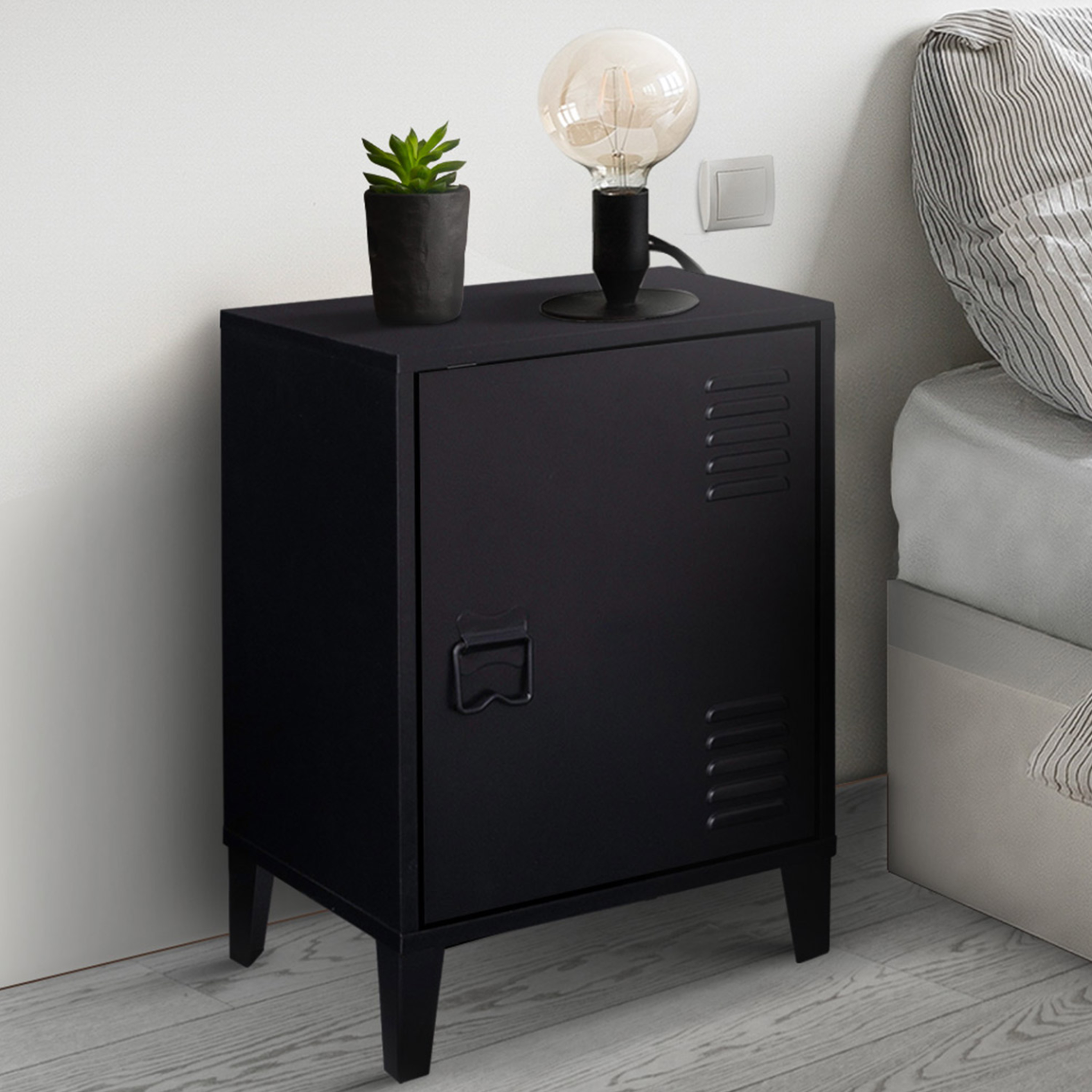 Voir la diapositive 2 : ID MARKET Table de chevet ester 1 porte métal noir design industriel