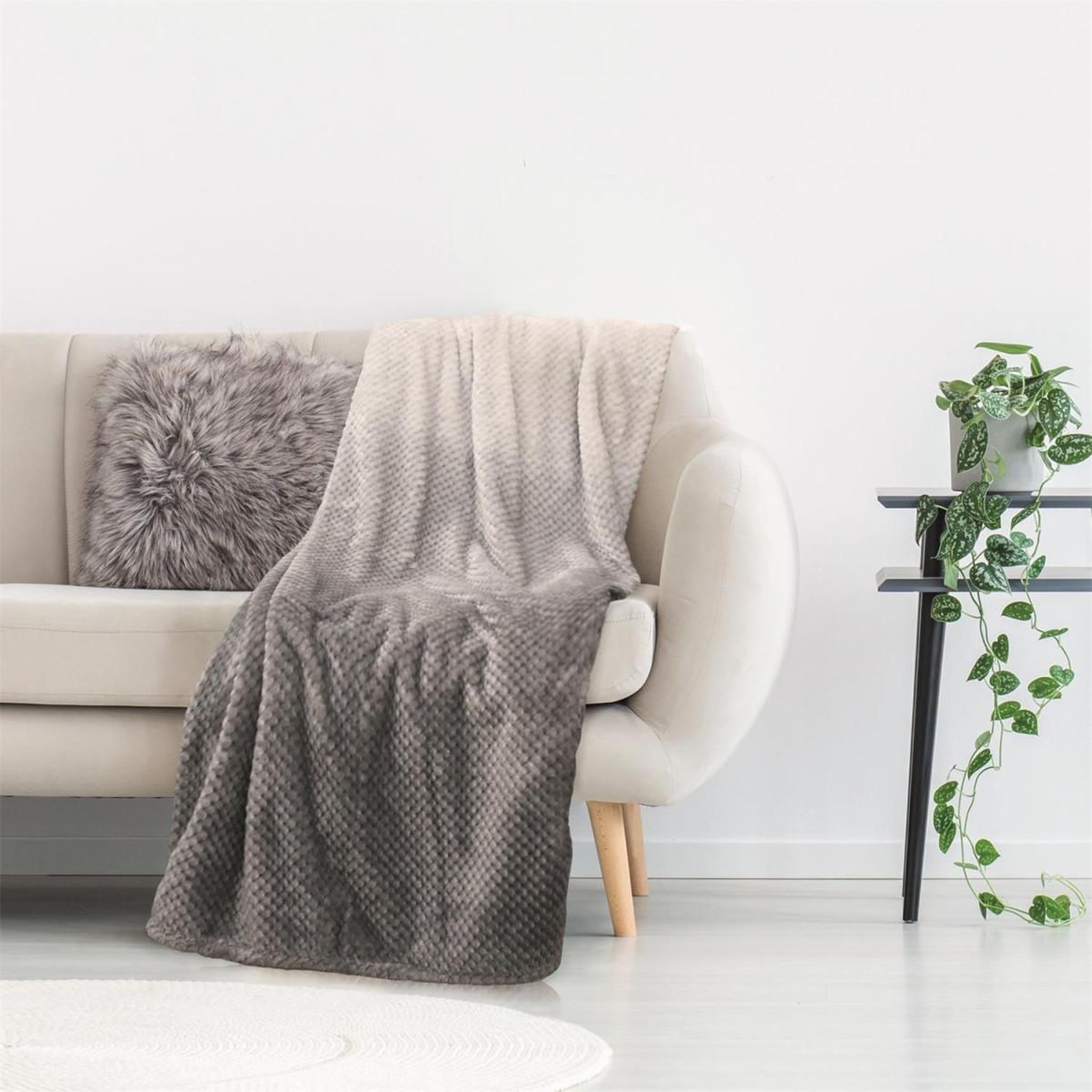 Voir la diapositive 4 : The Home Deco Factory Plaid déco  tie and dye  150x200cm gris