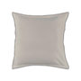 Voir la diapositive 4 : FUTURE HOME Lot de 2 taies d'oreiller unies en coton finition bourdon