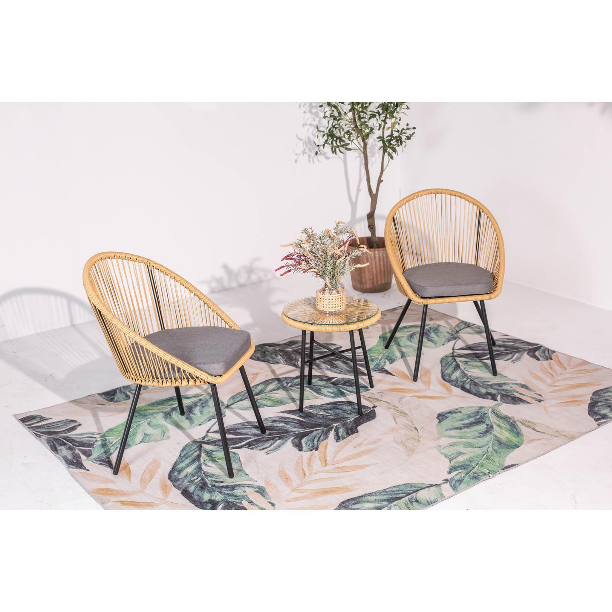 Voir la diapositive 4 : CONCEPT USINE Salon de balcon 2 fauteuils et 1 table coussins gris ipanema