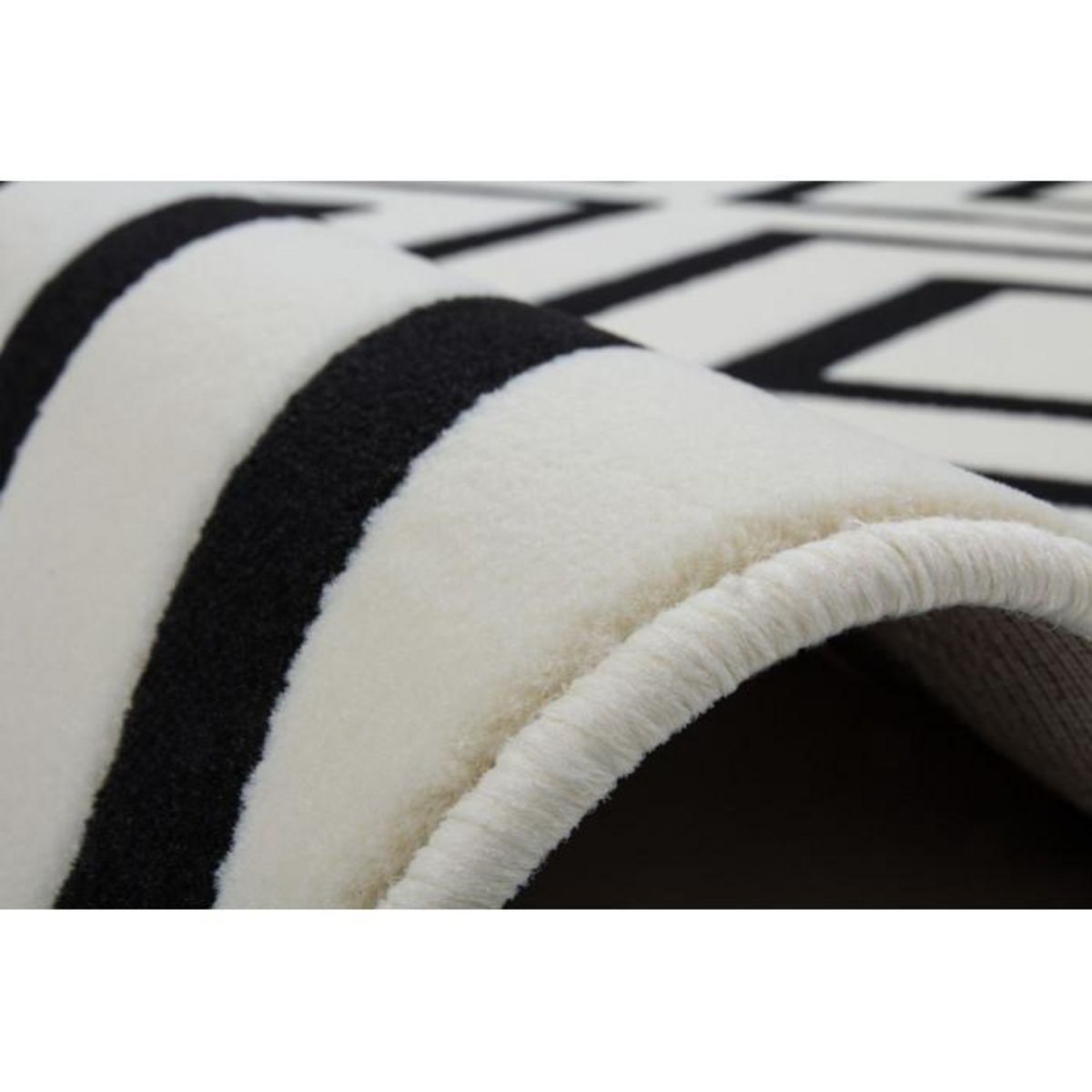 Paris Prix Tapis Imprimé à Poils Courts  Lina  Ivoire & Noir