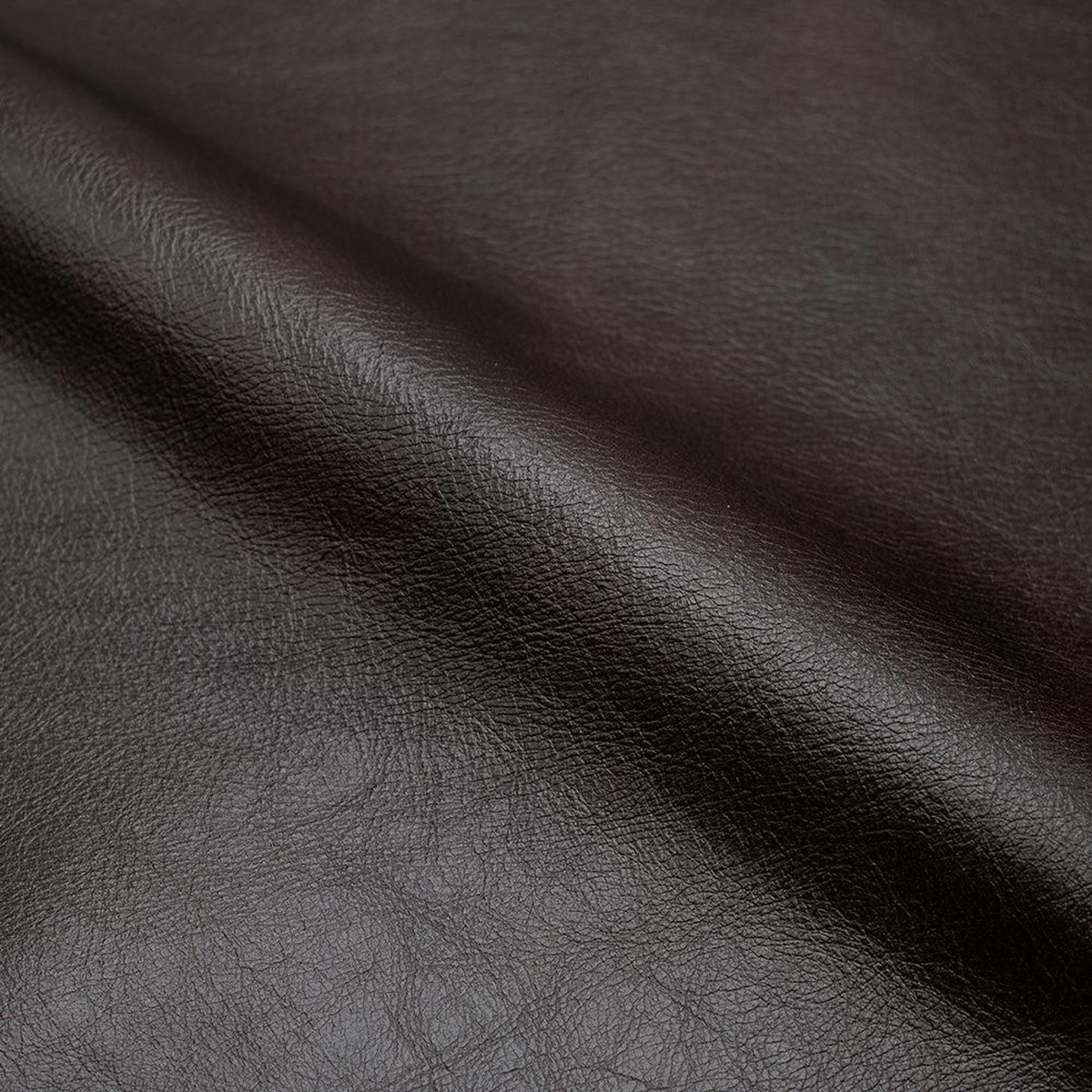 MAISON PAVANE Fauteuil en cuir de buffle marron et métal noir-Hugues