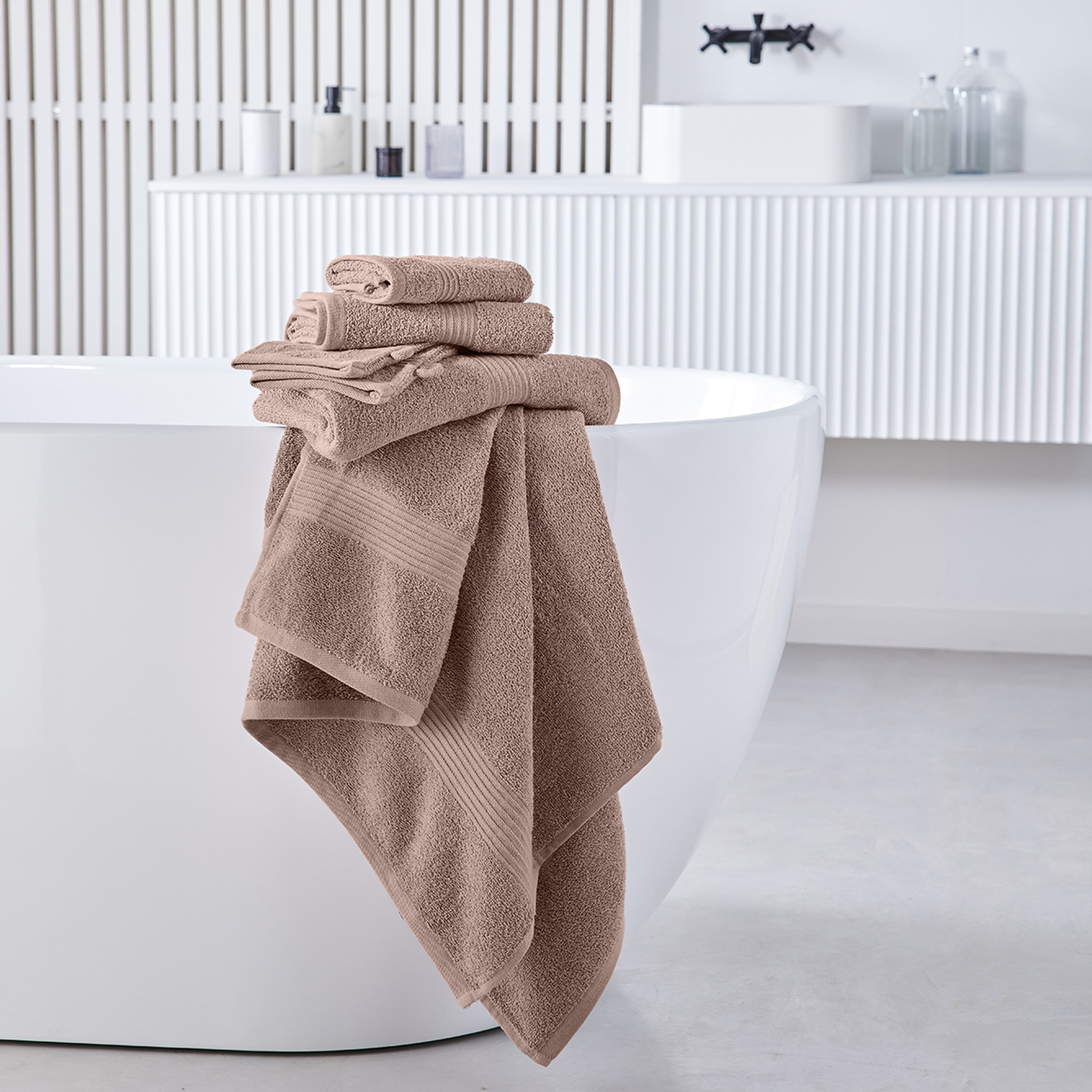 Voir la diapositive 3 : TODAY Tapis de bain uni en coton 700 g/m²