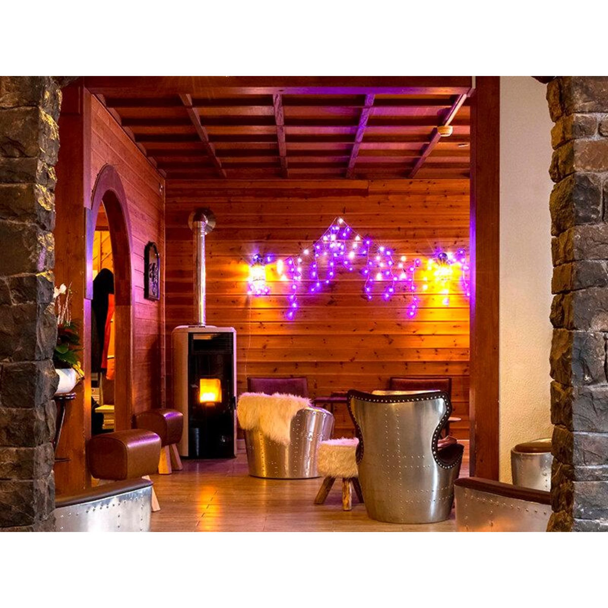 Smartbox 2 jours à la montagne en hôtel-chalet 4* avec accès illimité au sauna - Coffret Cadeau Séjour