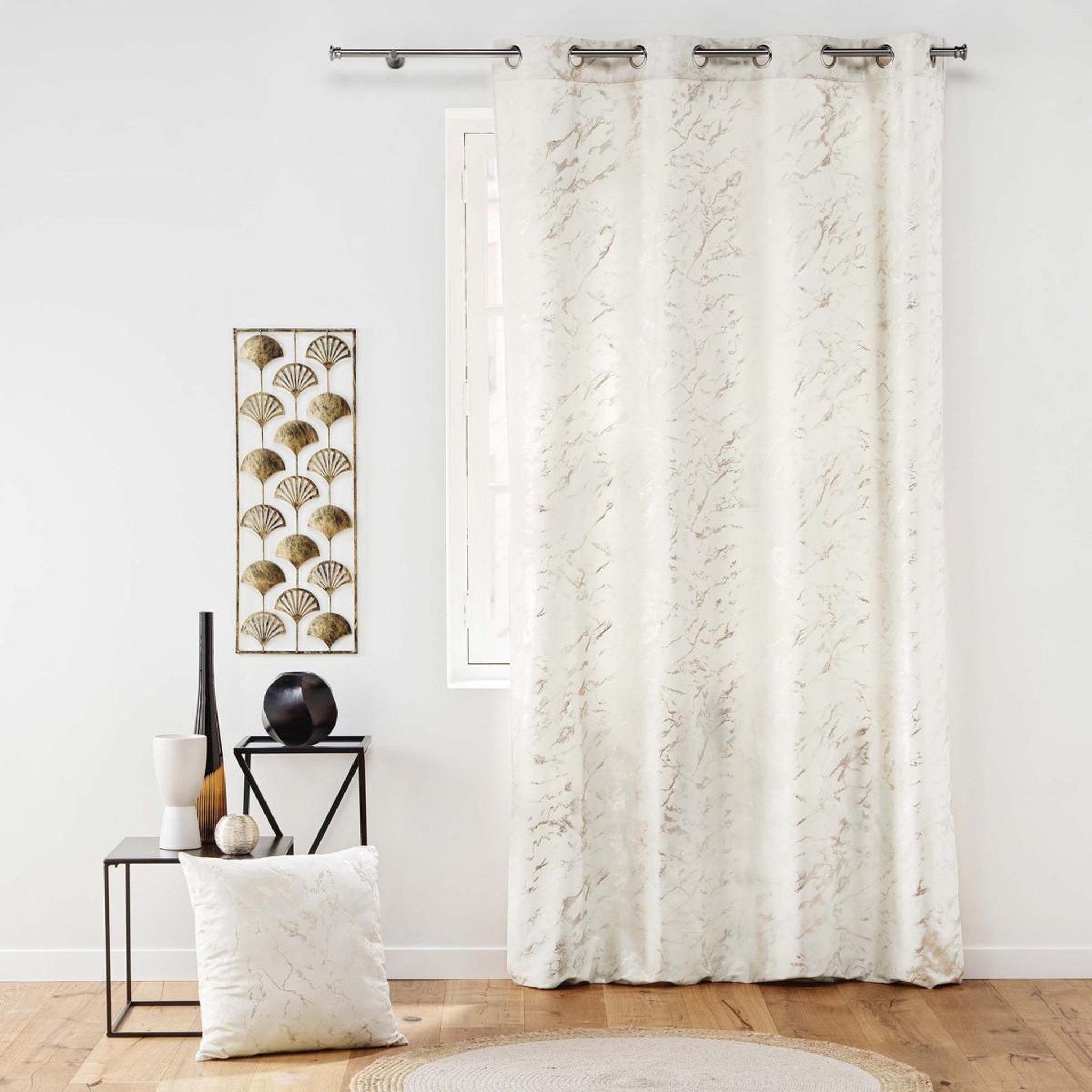 Voir la diapositive 5 : Douceur d'Intérieur Rideau à œillets velours  marius  140x260cm beige