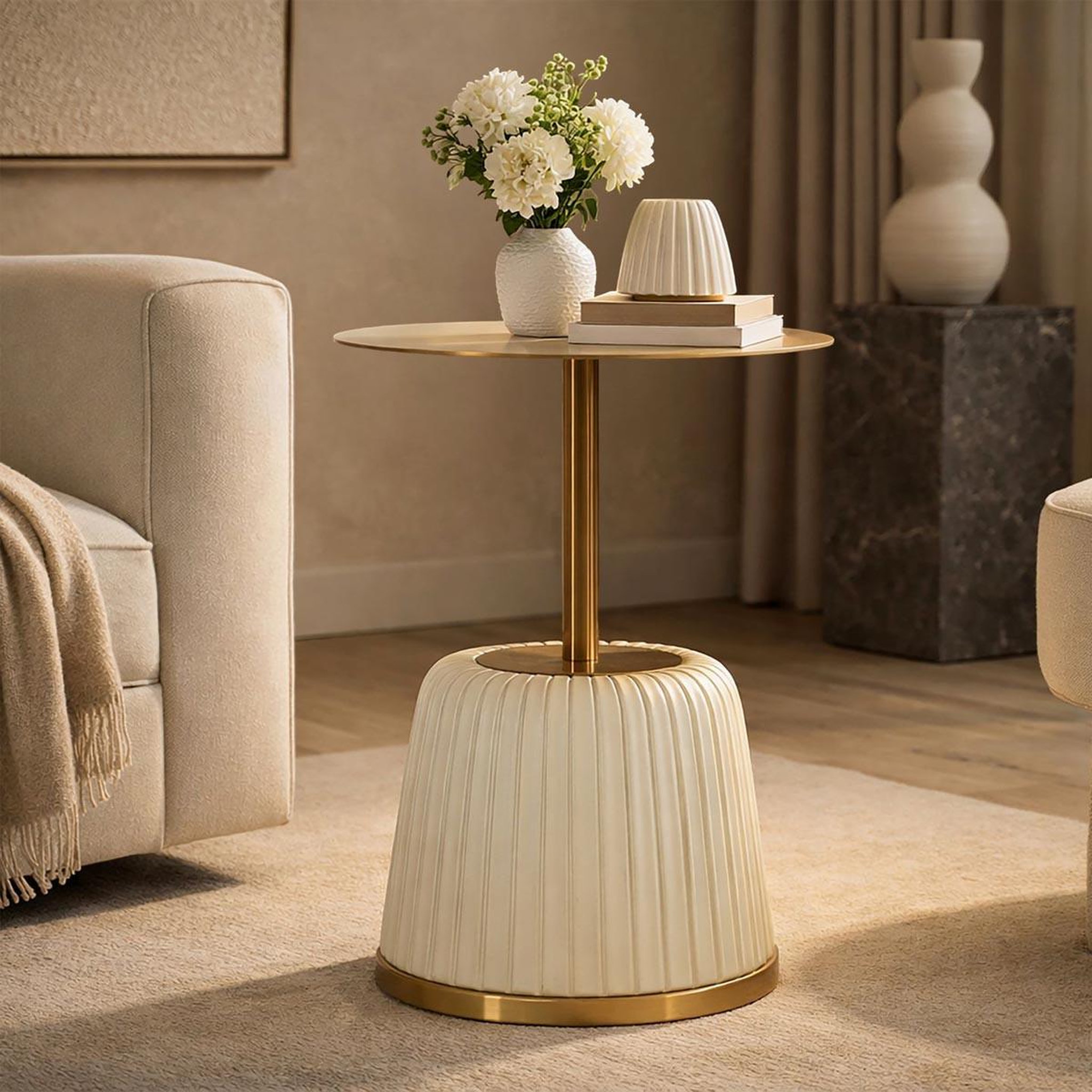 Voir la diapositive 4 : Paris Prix Table d'appoint design  egle  55cm blanc & or