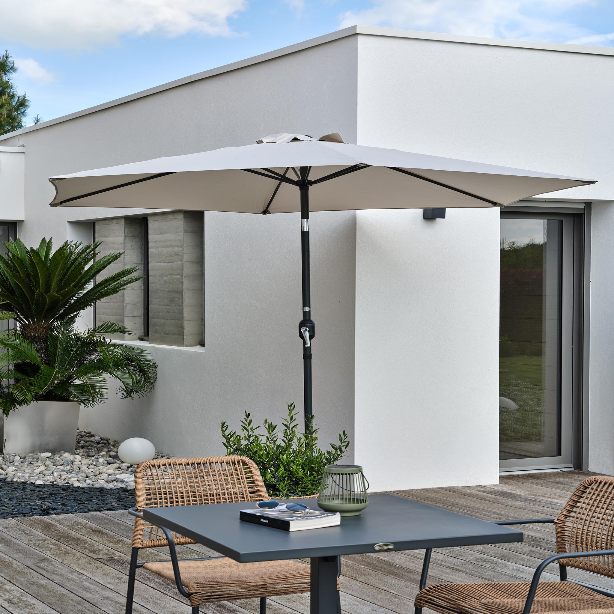 Voir la diapositive 2 : DCB GARDEN Parasol à manivelle en aluminium  et toile