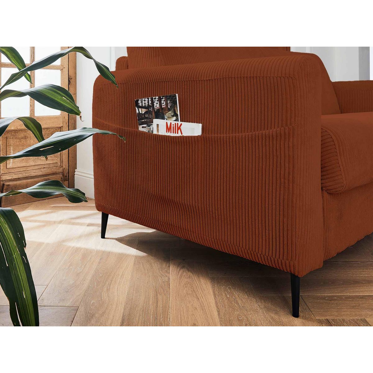 LISA DESIGN Owen - canapé 3 places convertible express couchage quotidien 140 cm matelas 12 cm en velours côtelé