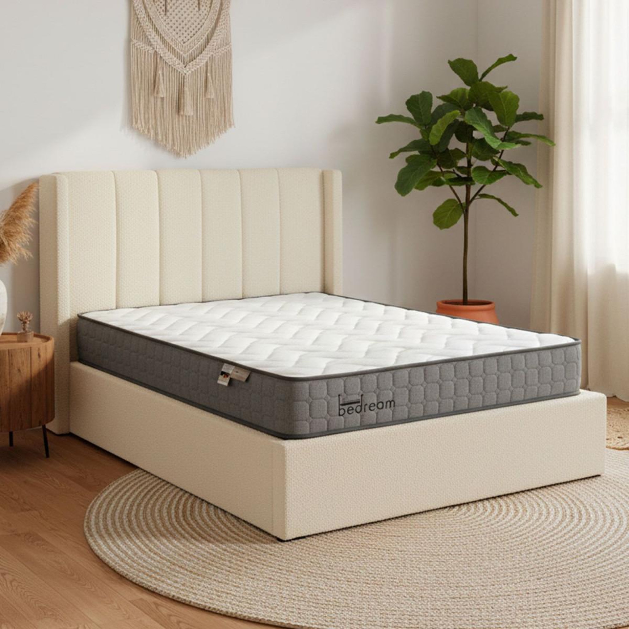Voir la diapositive 5 : Paris Prix Pack lit coffre bouclette & matelas  maggie & goodream  140x190cm crème