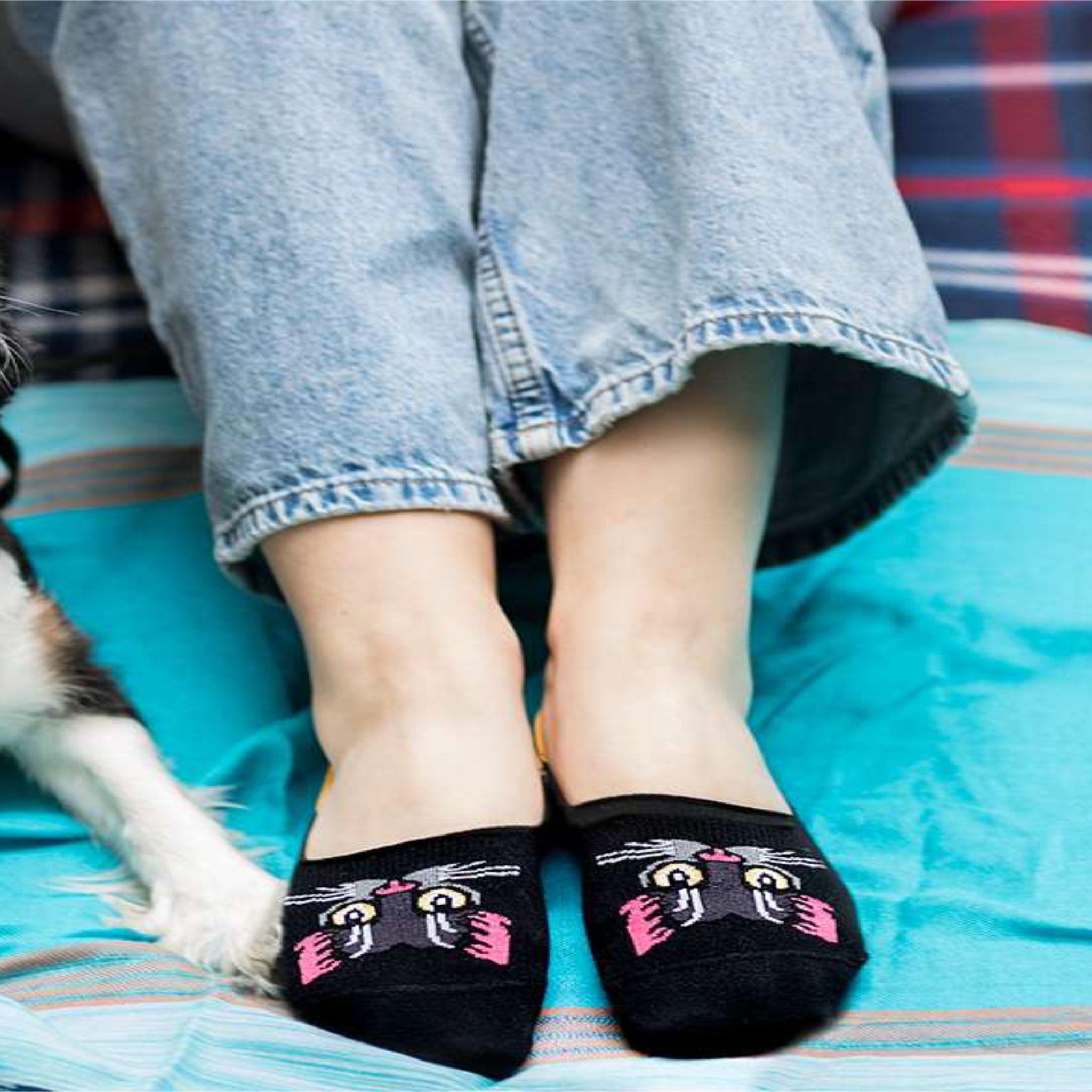 Voir la diapositive 4 : PIRIN HILL Protège-pieds en coton bio chat noir