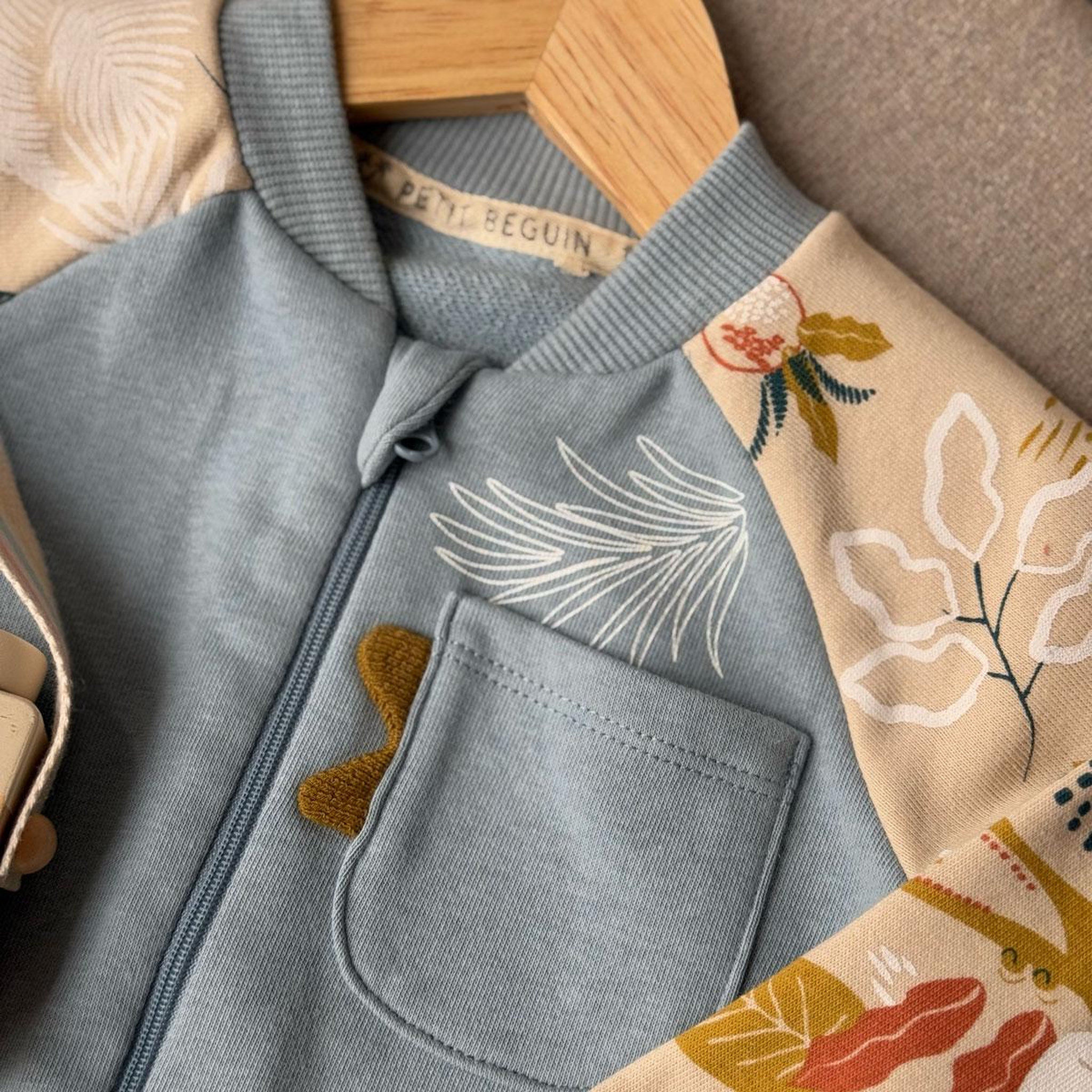 Voir la diapositive 5 : Petit Béguin Veste teddy enfant Costa