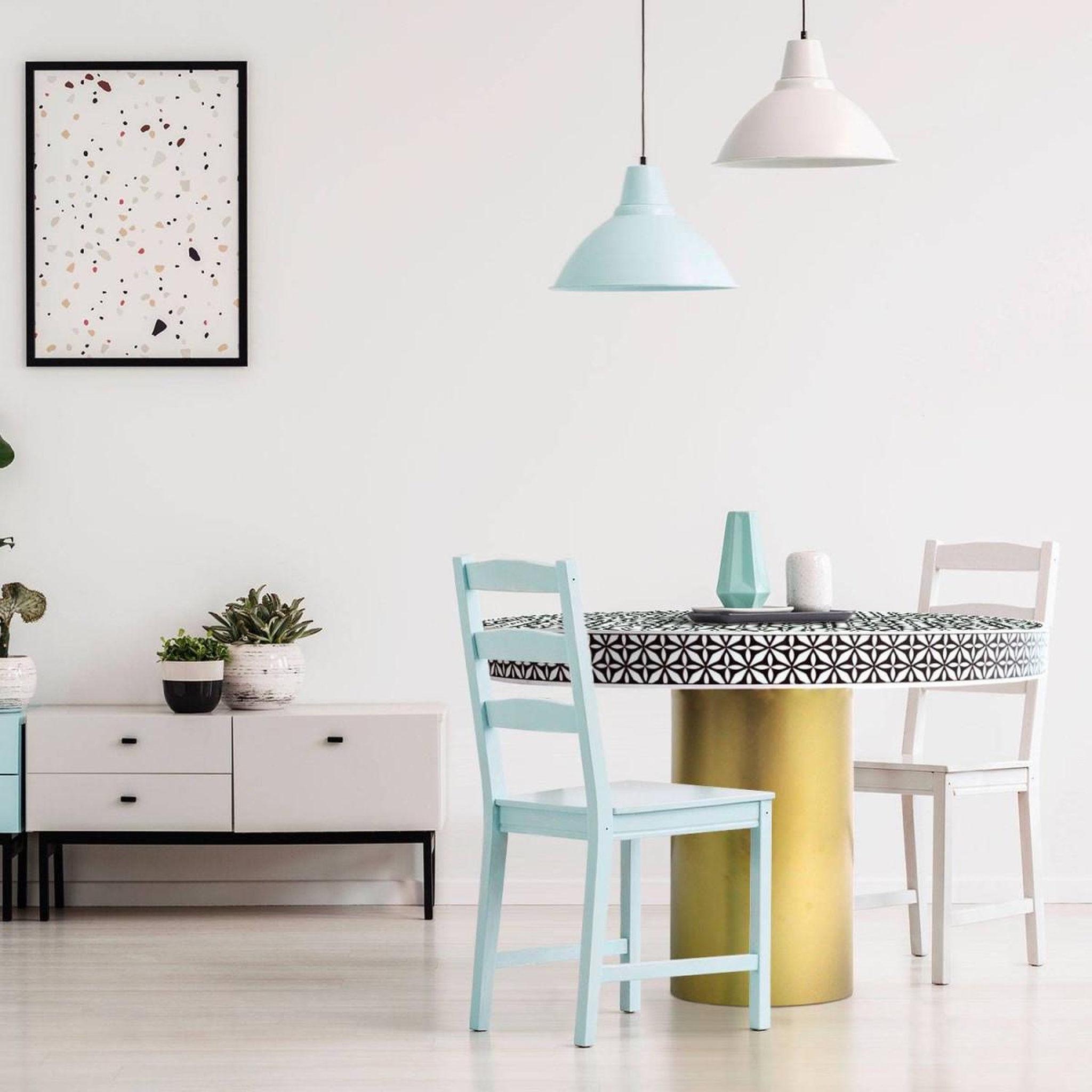 Voir la diapositive 5 : Paris Prix Table à Manger Design  Géométrique  100cm Blanc & Noir
