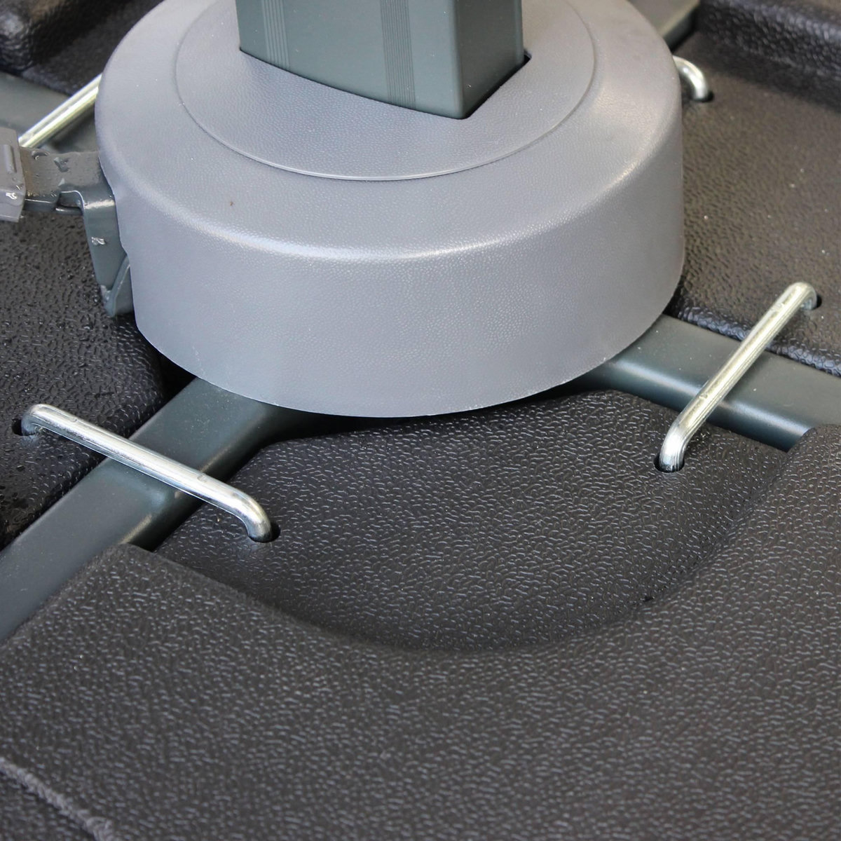 SWEEEK Dalle pour parasol à lester - 50x50cm pieds. socle poids pour fixer votre parasol