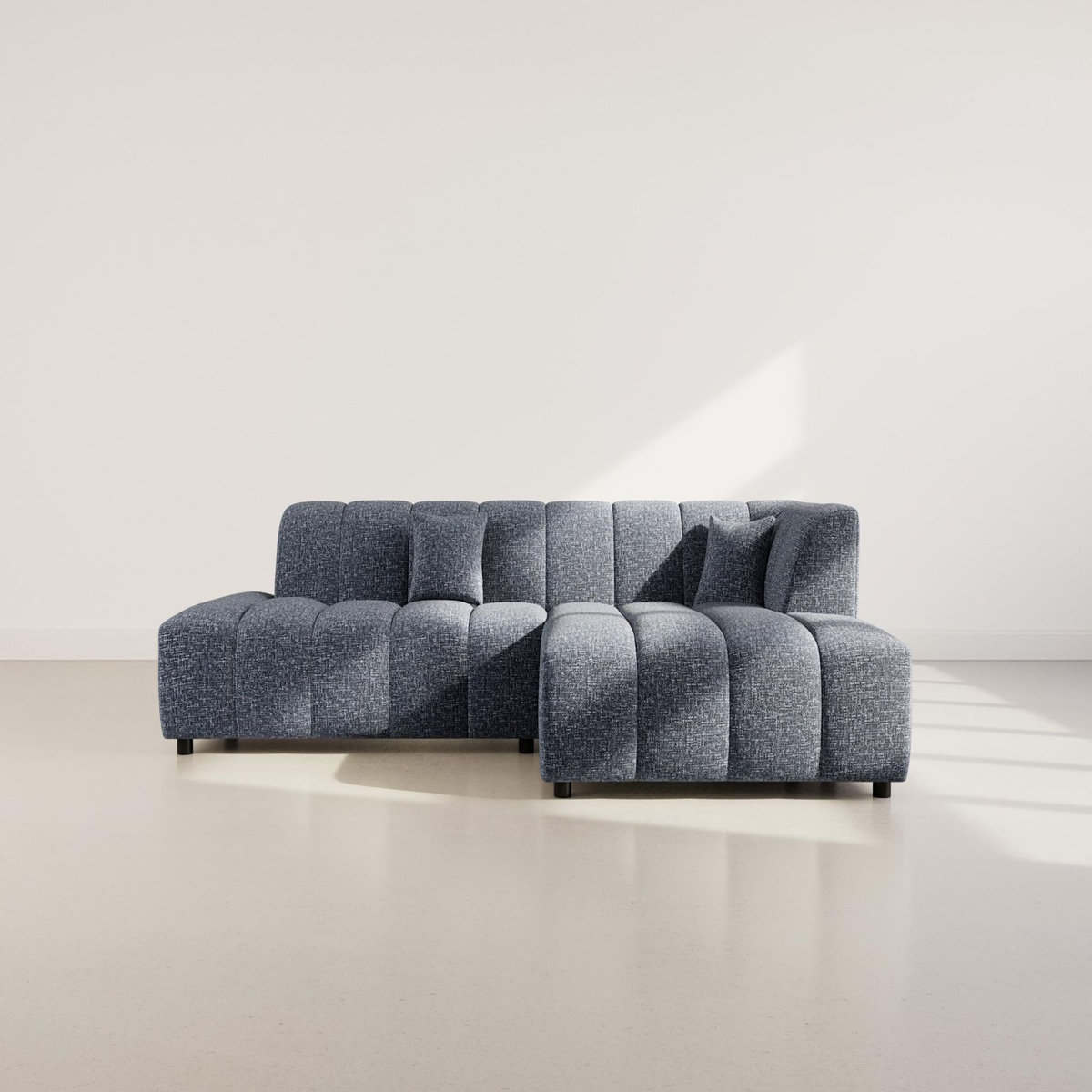 LISA DESIGN Curtis - canapé d'angle droit 4 places sans accoudoir en tissu texturé