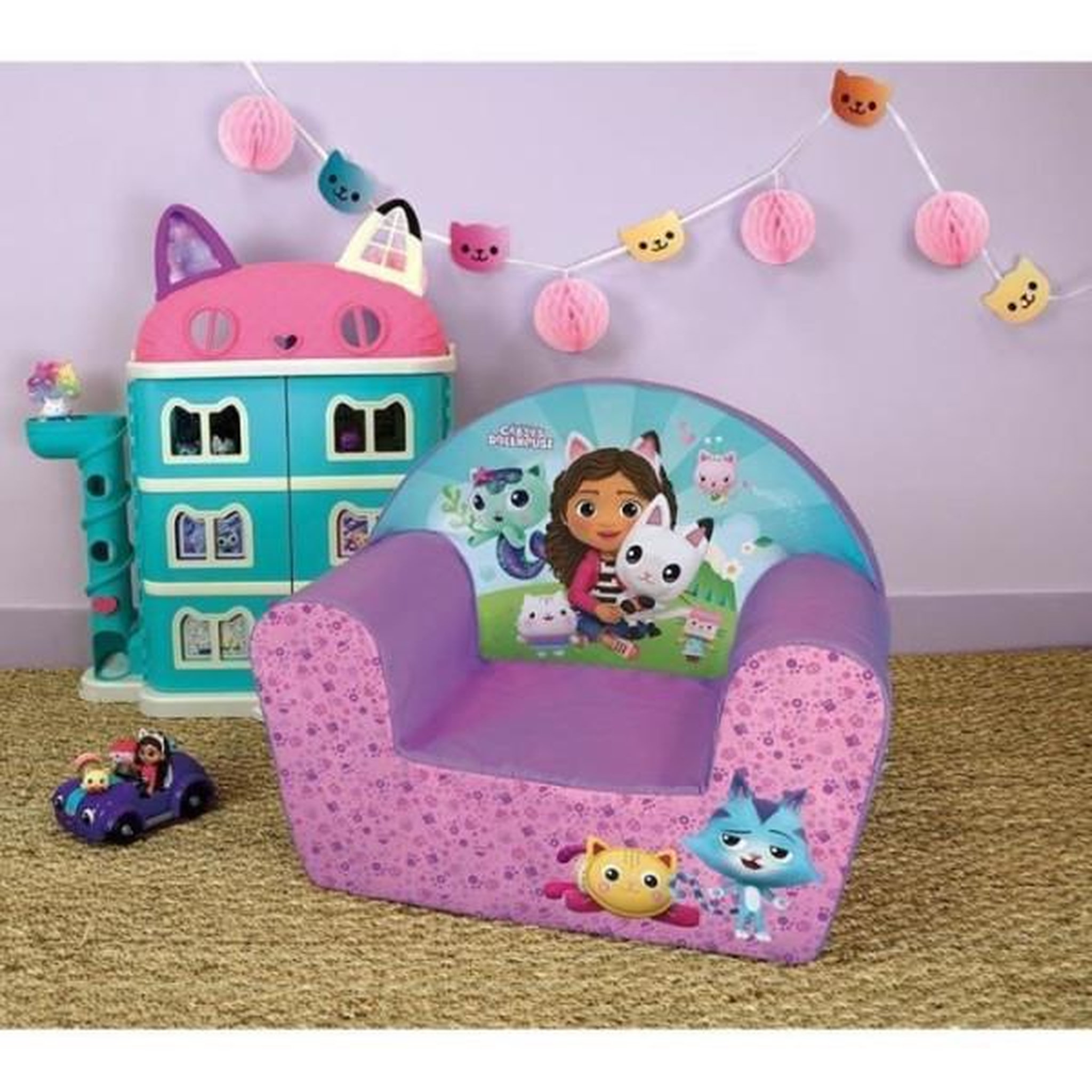 Voir la diapositive 2 : Fun House Fauteuil - Chaise - Bebe - Enfant  club enfant GABBY ET LA MAISON MAGIQUE - Fun House - Rose - L.52 x P.33 x H.42 cm