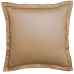 DODO Taie d'oreiller Harmonie Satin de coton coloris Caramel. Coloris disponibles : Beige