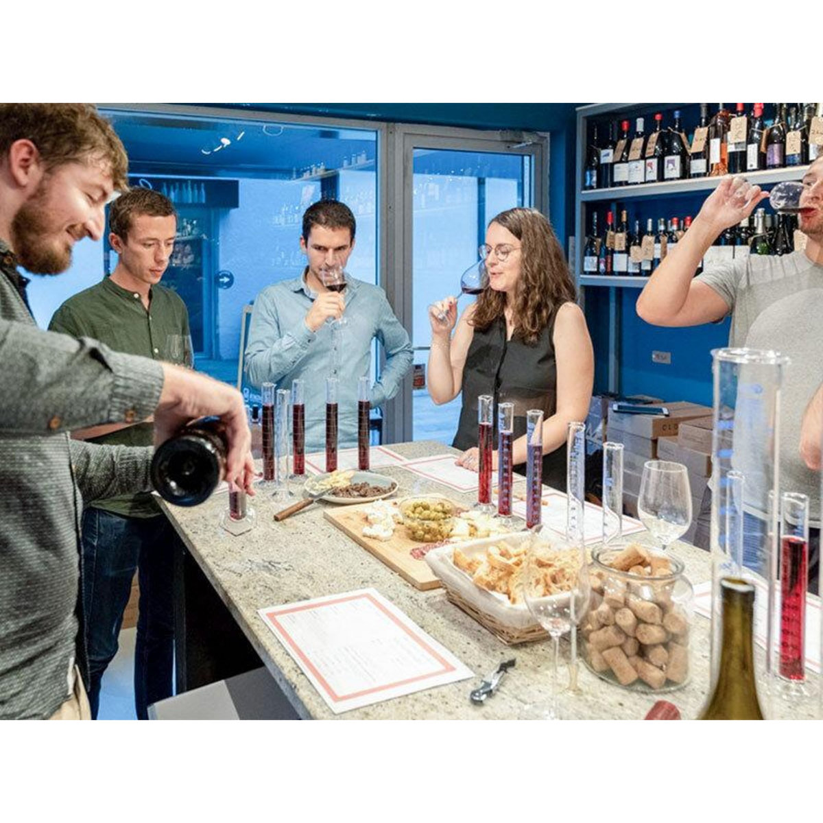 Smartbox Passion œnologie : 2h30 d'initiation d'assemblage de vin pour 2 avec bouteille à emporter - Coffret Cadeau Gastronomie