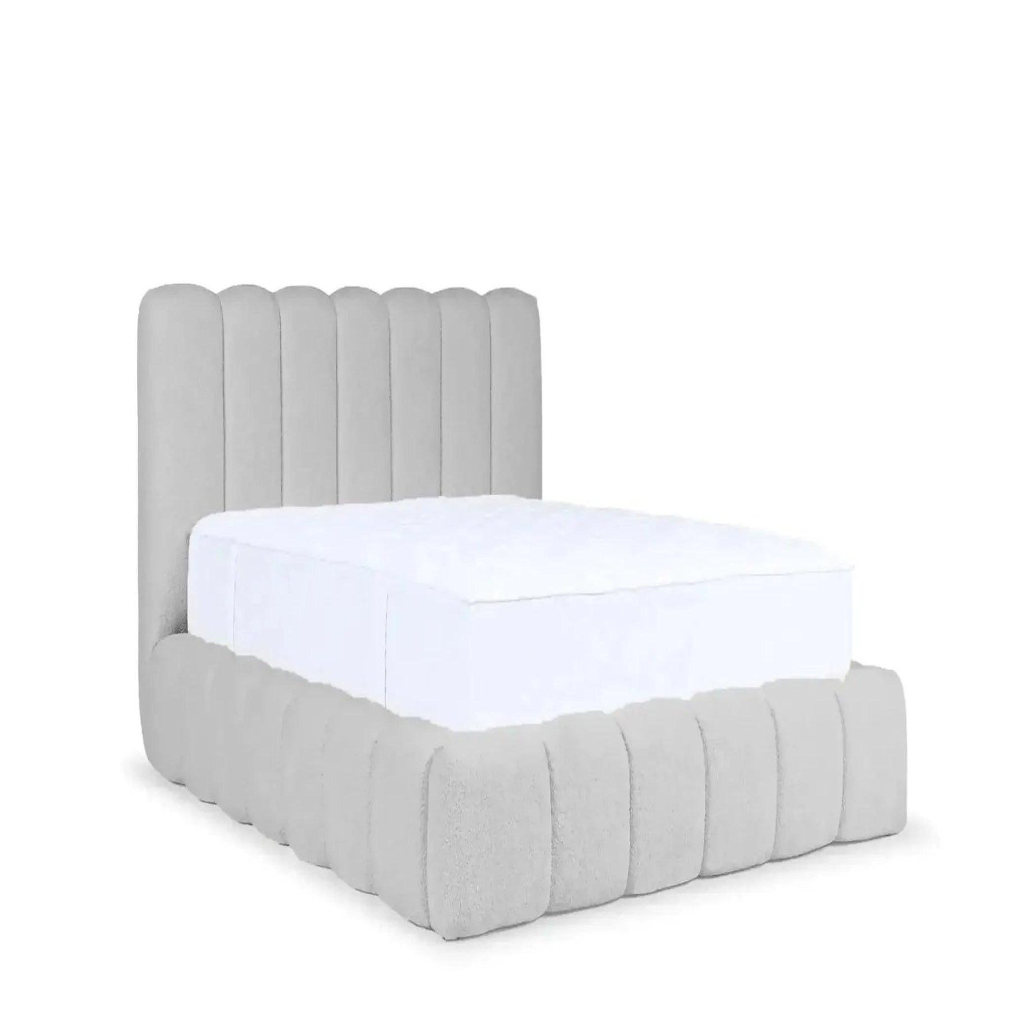 Voir la diapositive 1 : CASANOVA PARIS Garance - lit coffre tissu chenille