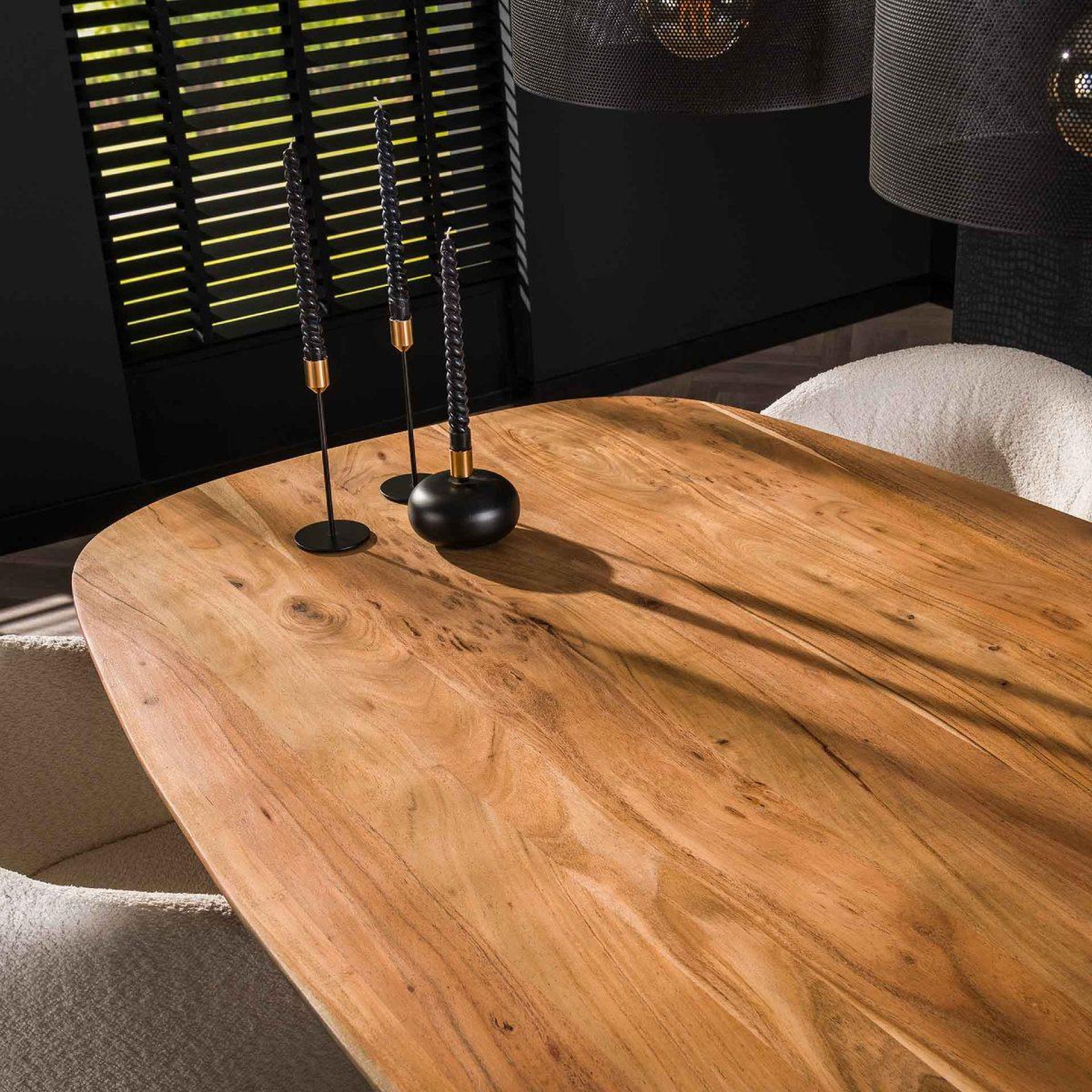 Voir la diapositive 5 : JLC KREATION Table à manger ovale en bois avec pied central dartus 2