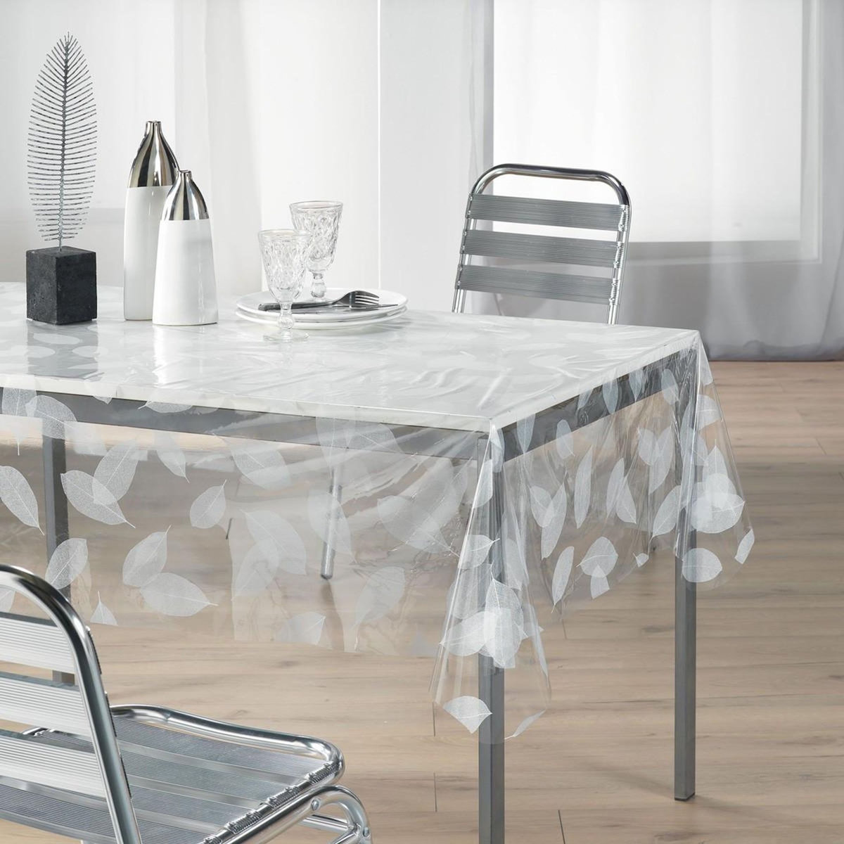 Paris Prix Nappe Cristal  Feuille  140x240cm Transparent