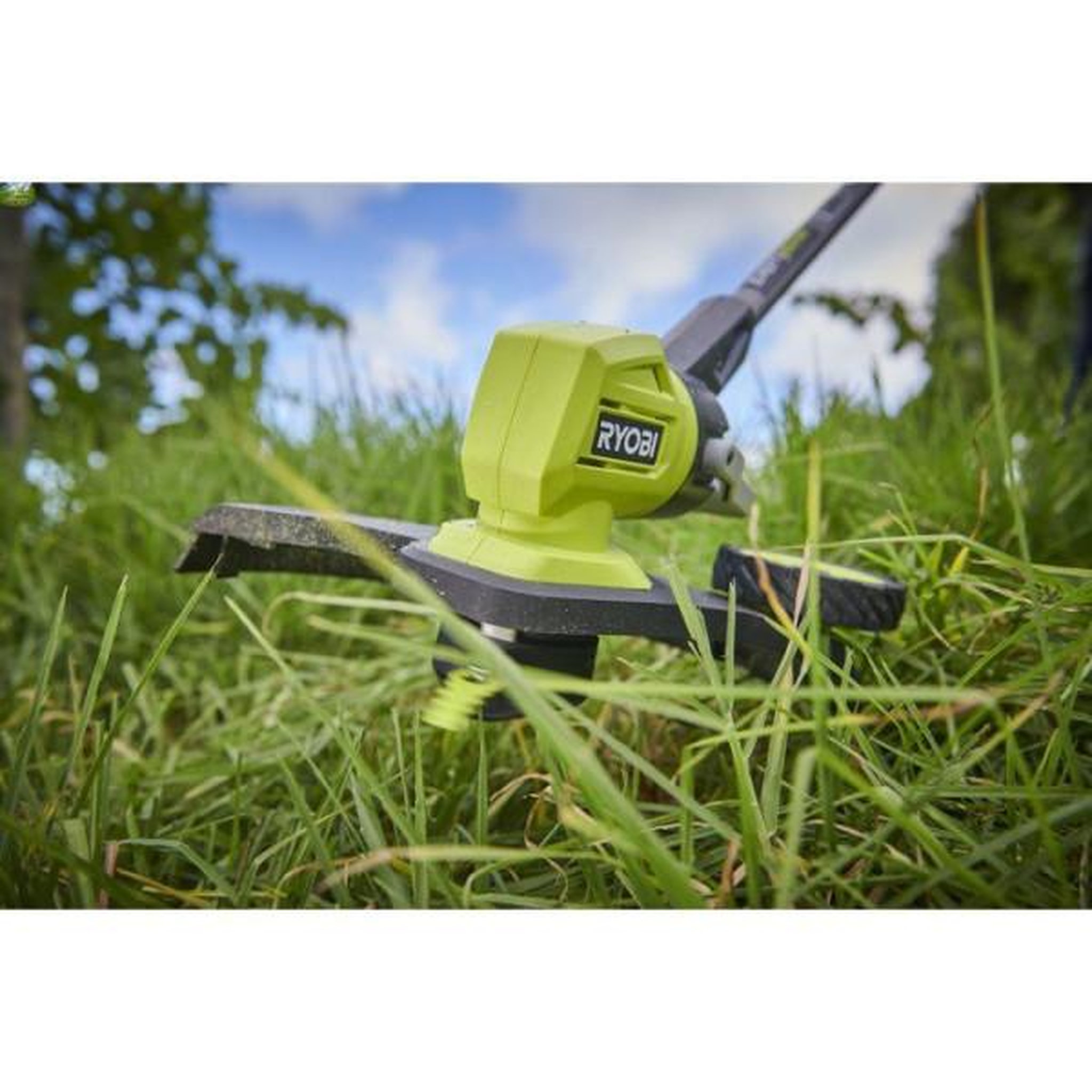 Voir la diapositive 2 : Ryobi Coupe-bordures - dresse-bordures ryobi - ry18lt33a-0 - 18v one+ - coupe 33 cm - sans batterie ni ch