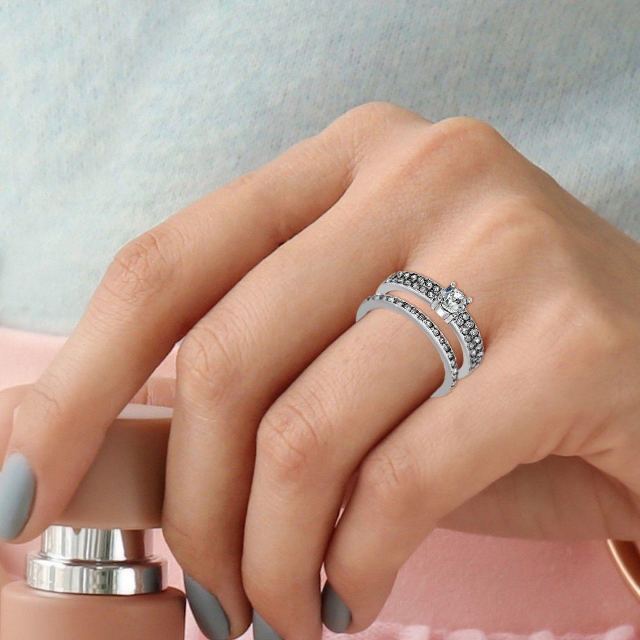 Voir la diapositive 2 : SC CRYSTAL Bague taille 54 SC Crystal ornée de Zirconium