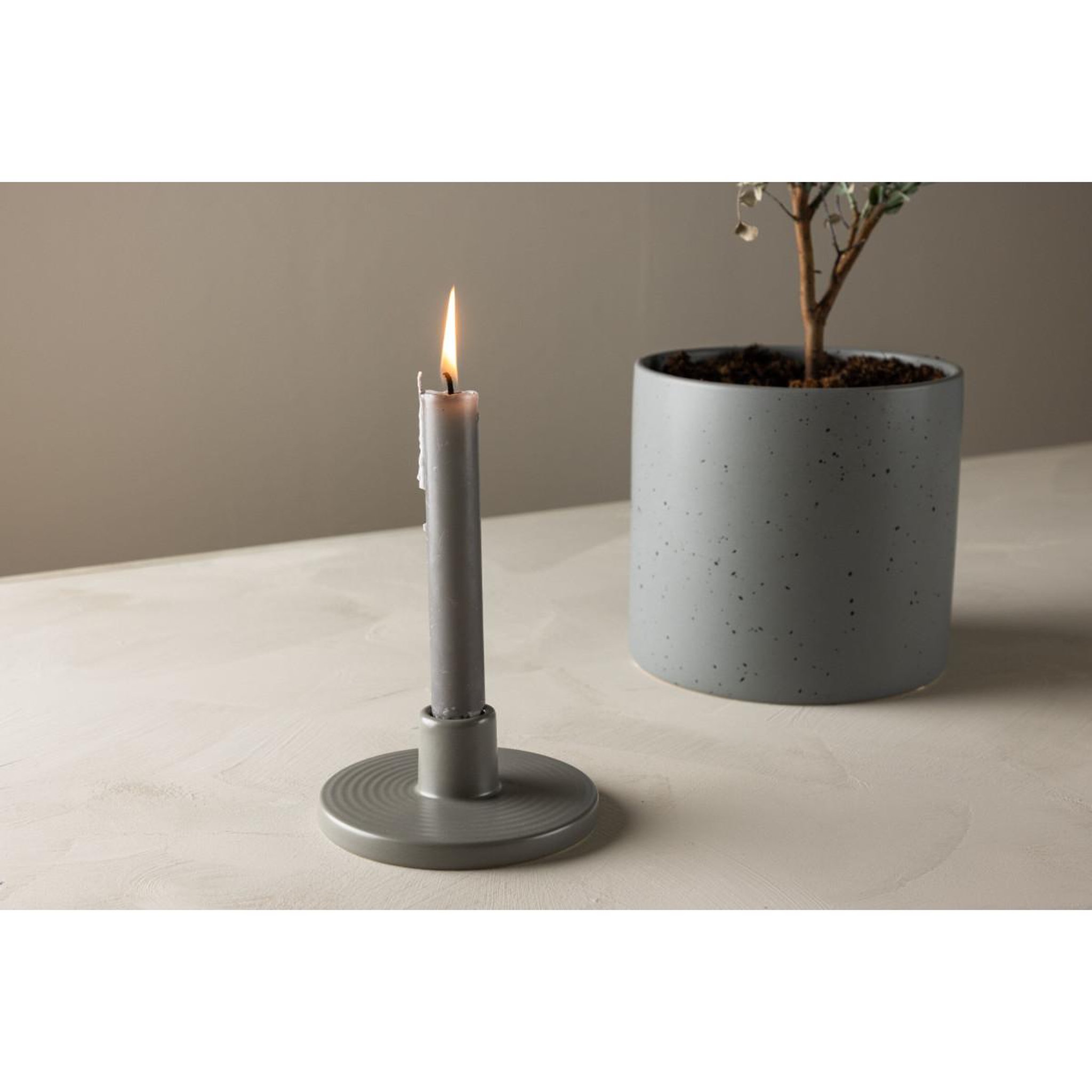 Voir la diapositive 4 : Paris Prix Bougeoir en céramique  bette  12cm gris