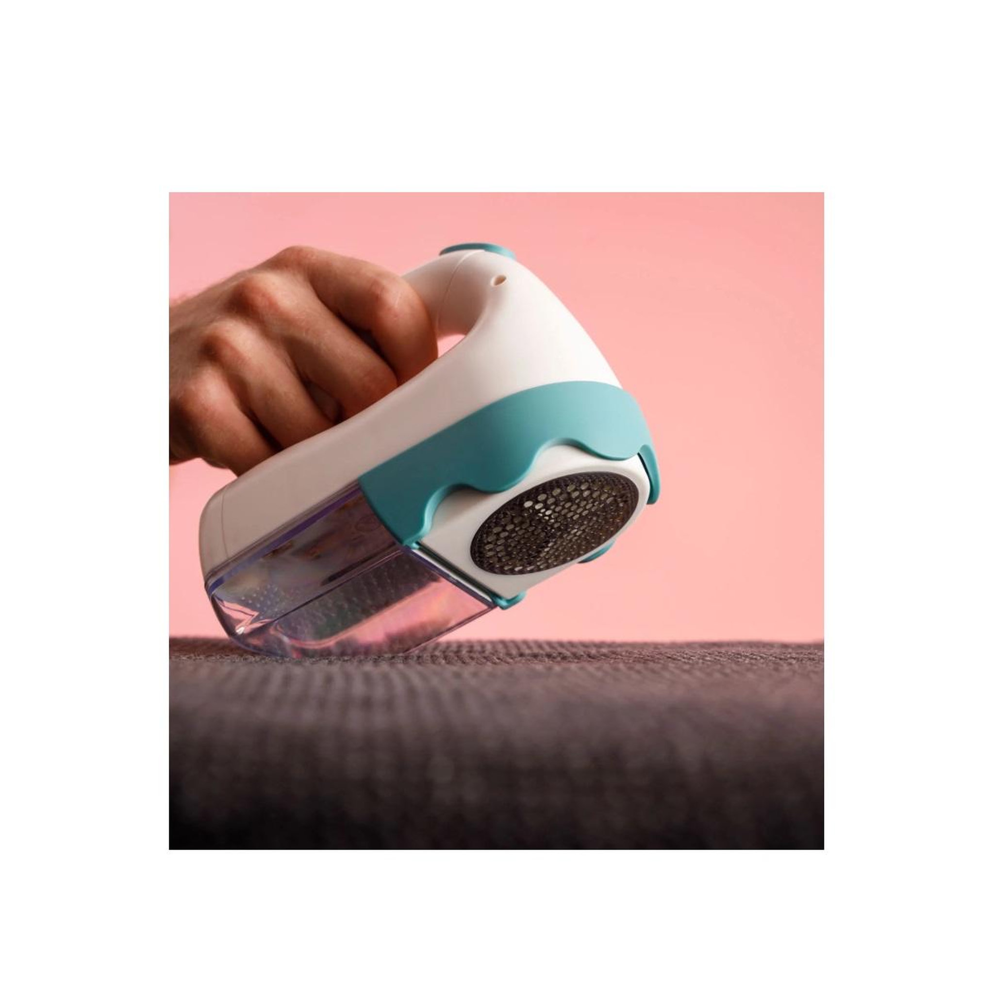 Voir la diapositive 4 : SOLAC Rase peluches electrique à piles - Q609
