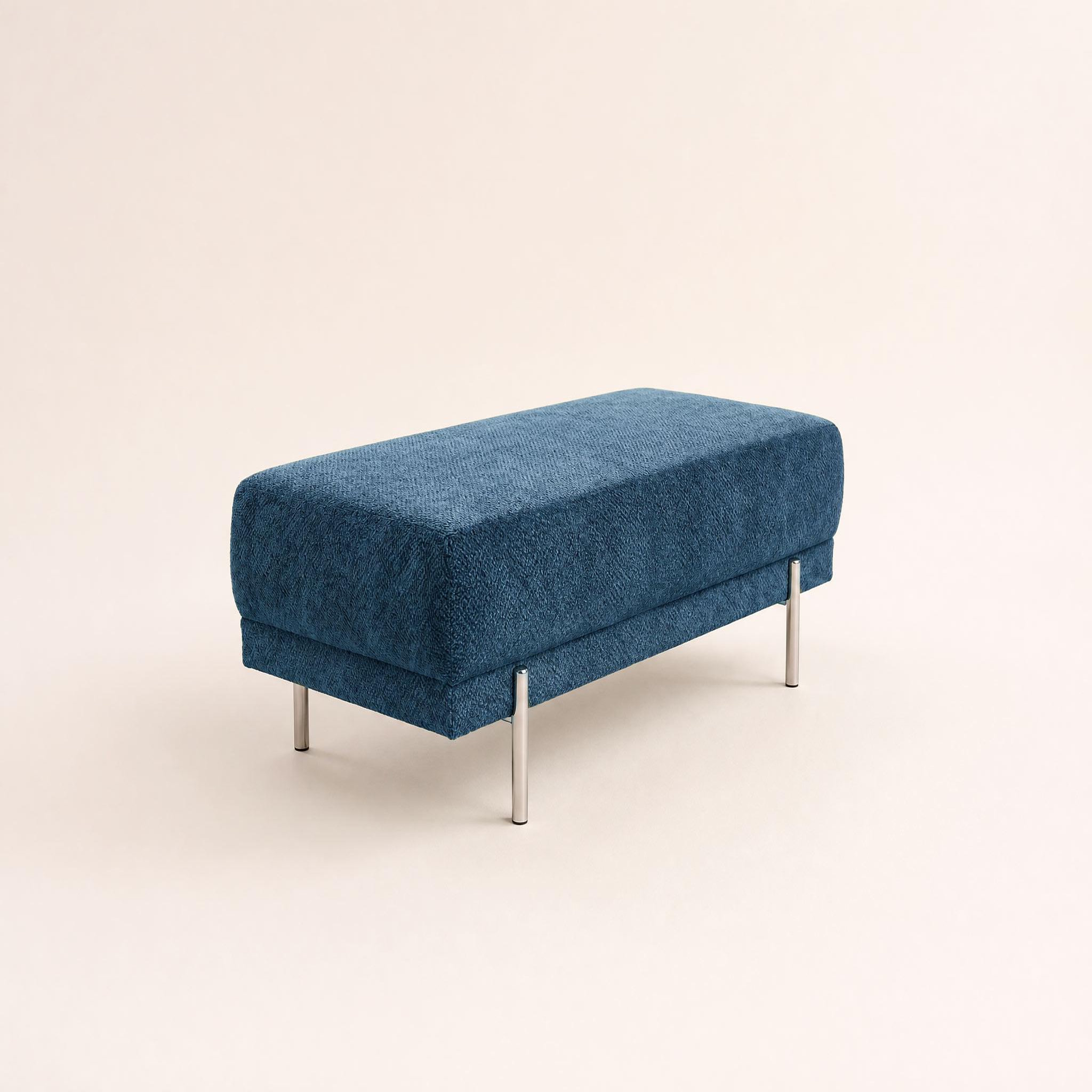 Voir la diapositive 3 : BEST MOBILIER Gabin - pouf en velours texturé