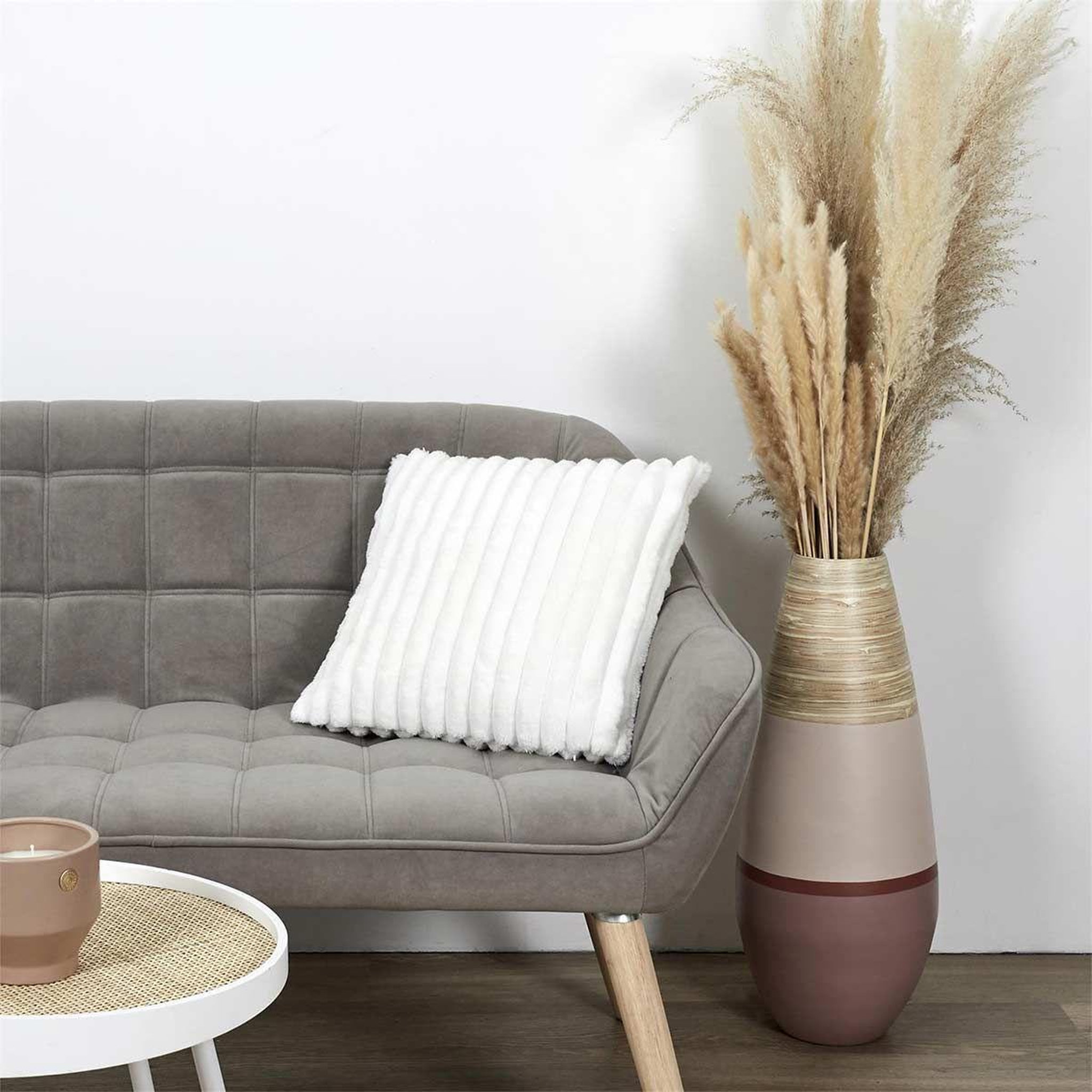 Voir la diapositive 3 : The Home Deco Factory Coussin déco  côtelé  40x40cm écru
