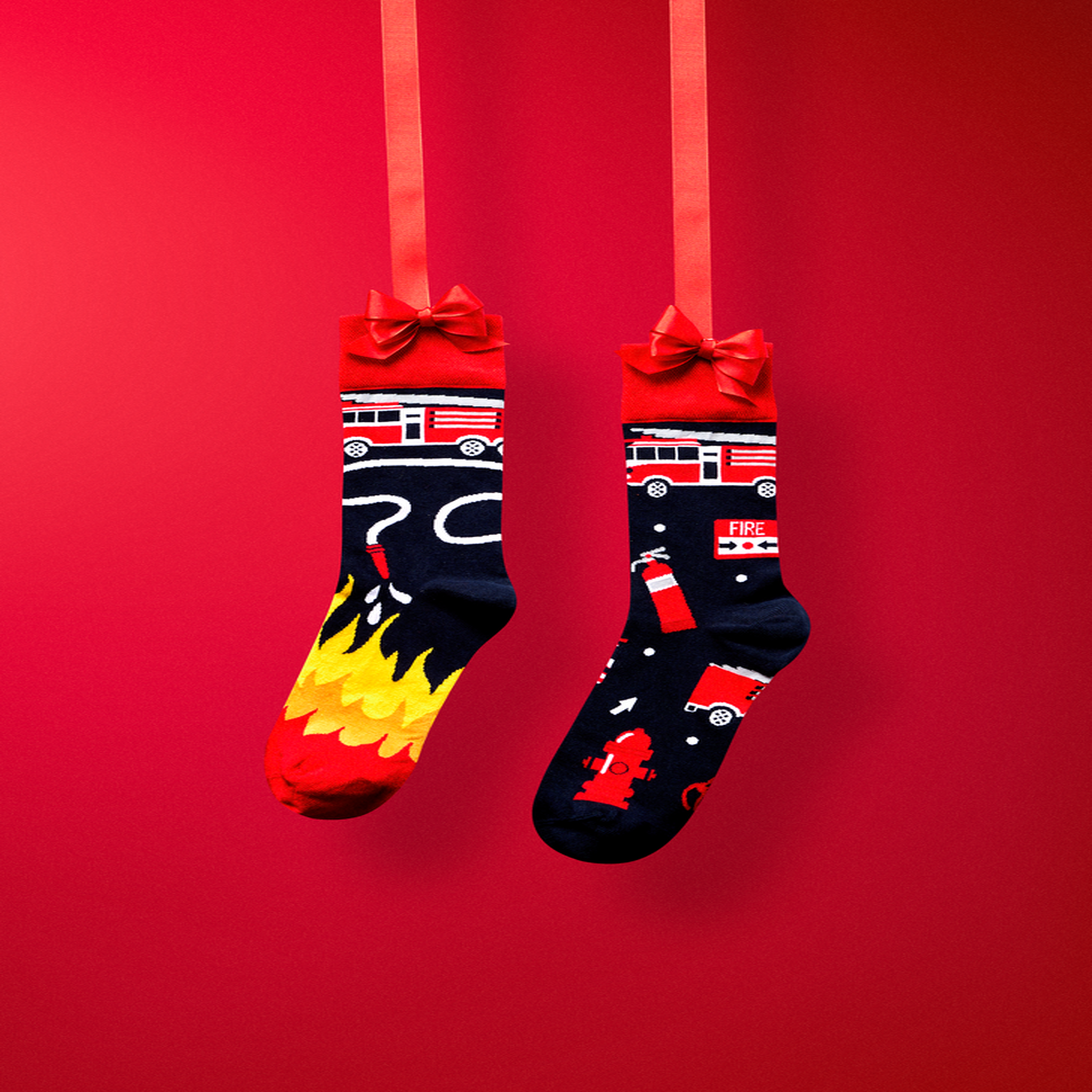 Voir la diapositive 3 : DEDOLES Chaussettes sapeur-pompier