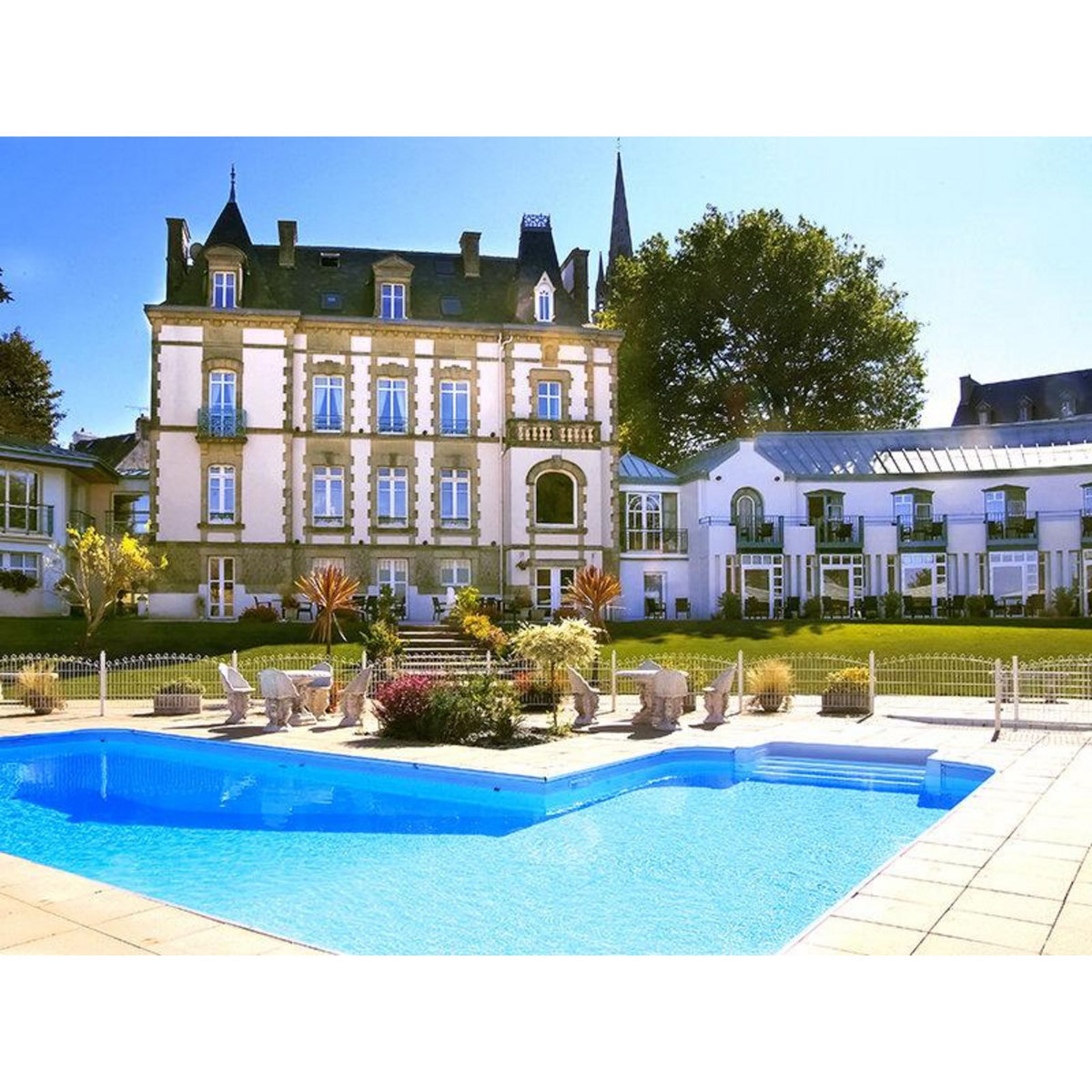 Smartbox Séjour à la mer au bord de la Manche avec accès à l'espace détente - Coffret Cadeau Séjour