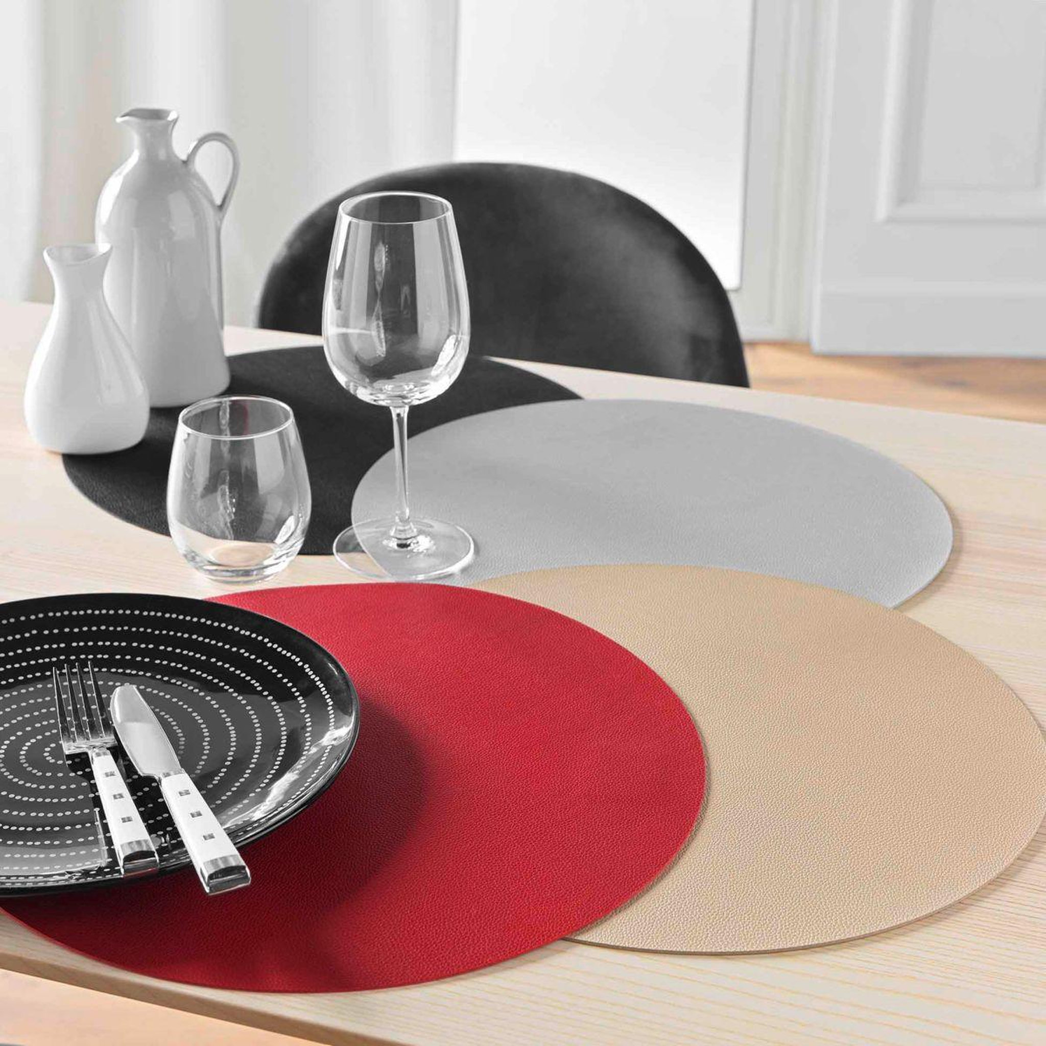 Voir la diapositive 3 : Douceur d'Intérieur Set de table rond  granis  38cm or
