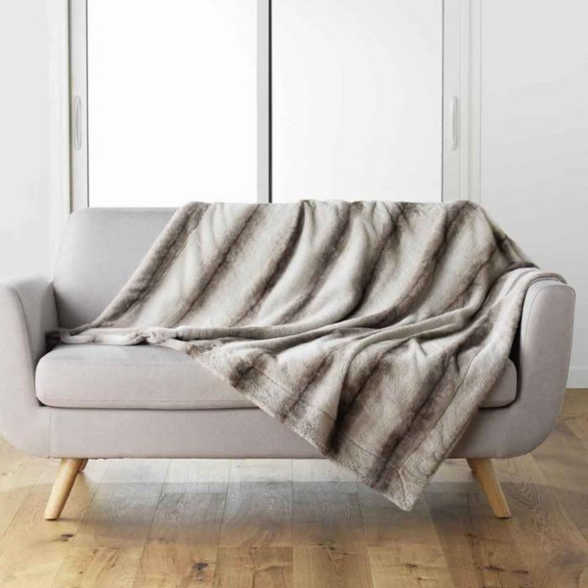 Paris Prix Plaid Imitation Fourrure  Sibérie  125x150cm Naturel