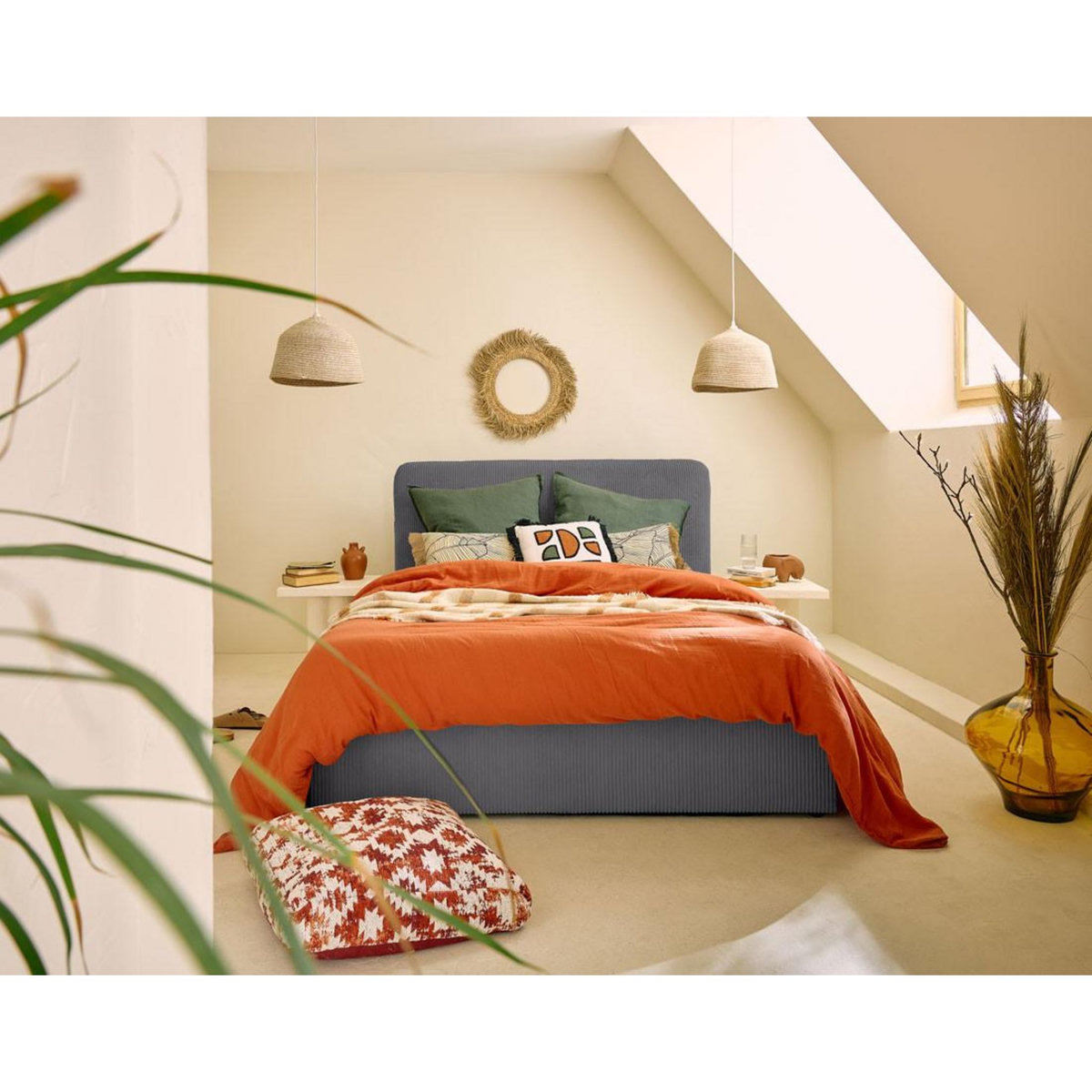 BEST MOBILIER Goyave - lit coffre - 160x200 - en velours côtelé - sommier inclus