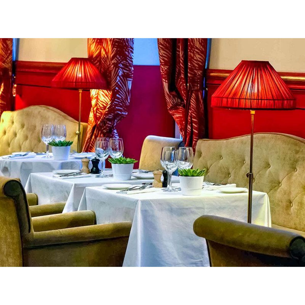 Smartbox Séjour de 2 jours en hôtel 4* avec dîner près d'Avignon - Coffret Cadeau Séjour