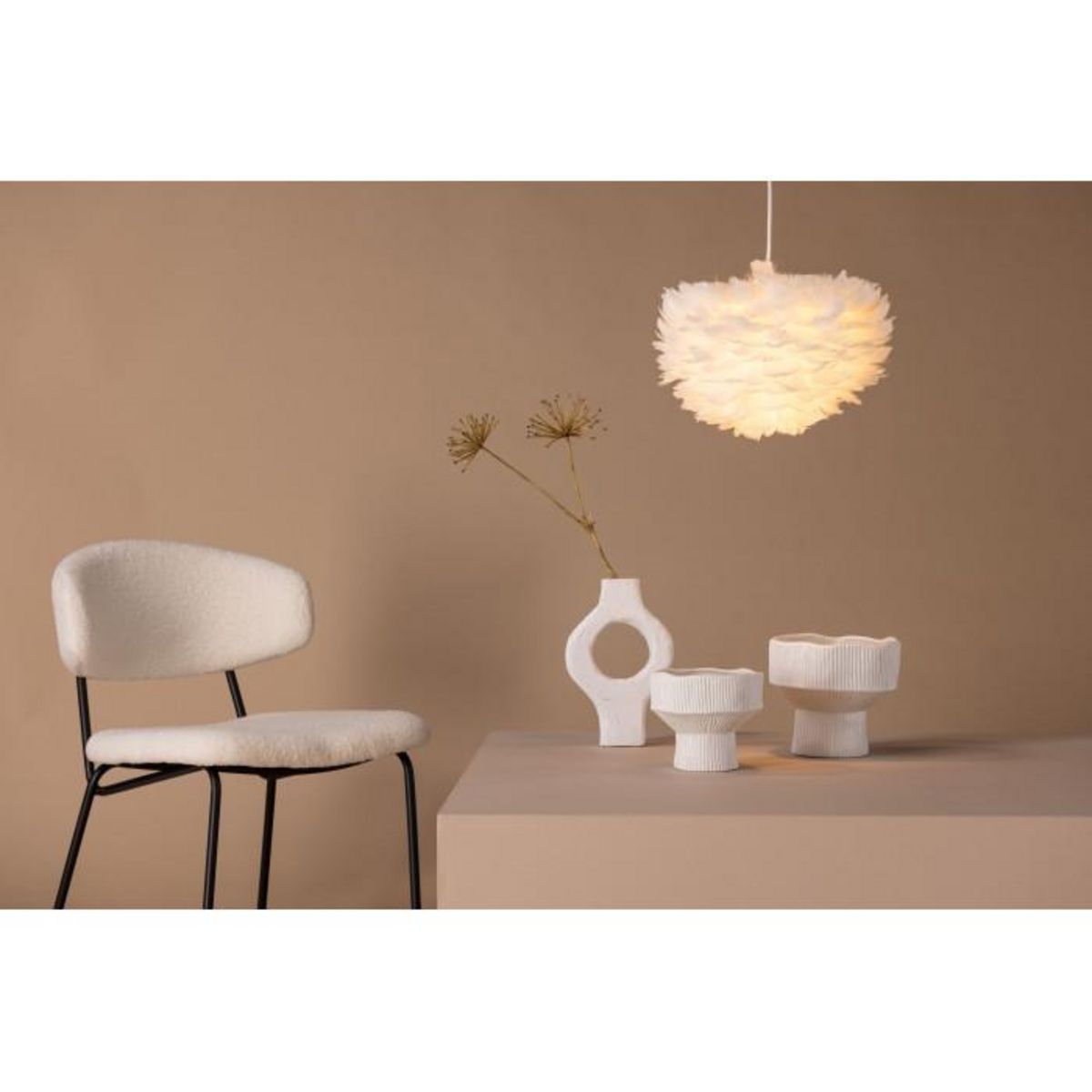 Paris Prix Lampe Suspension en plume  Nicola  35cm Blanc